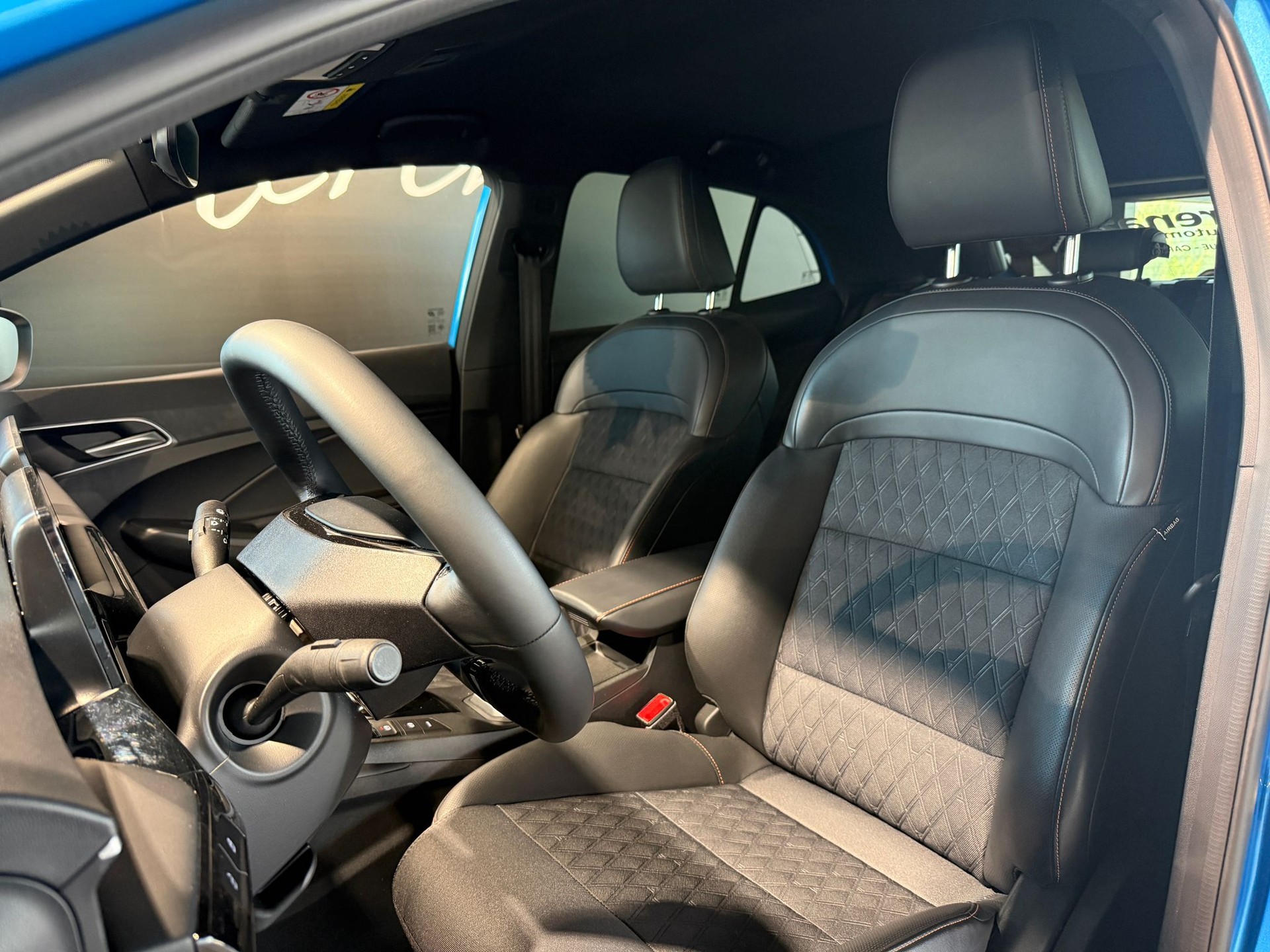 MG 3 1.5 Hybrid Luxury Aut.-image-4