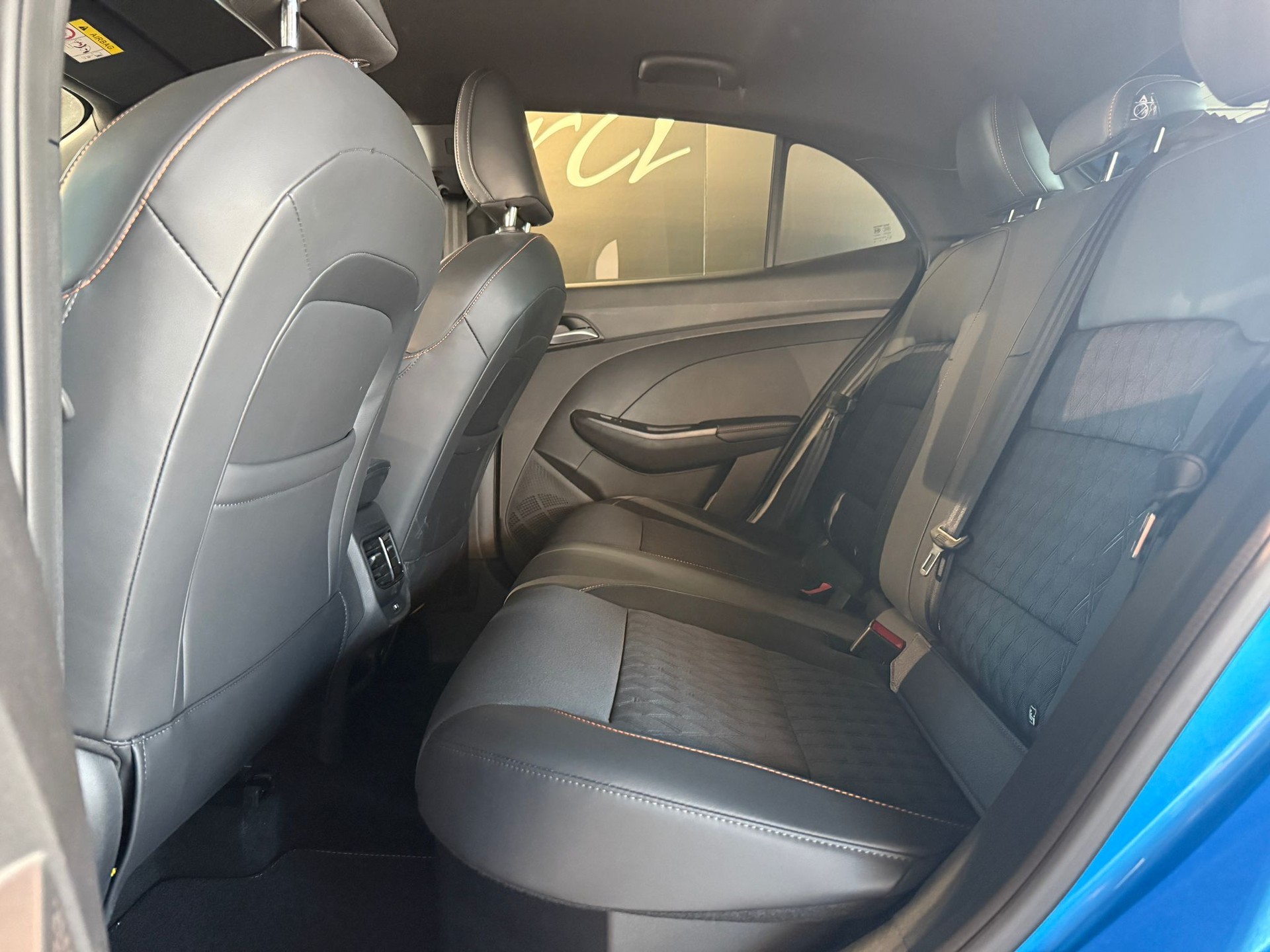 MG 3 1.5 Hybrid Luxury Aut.-image-6