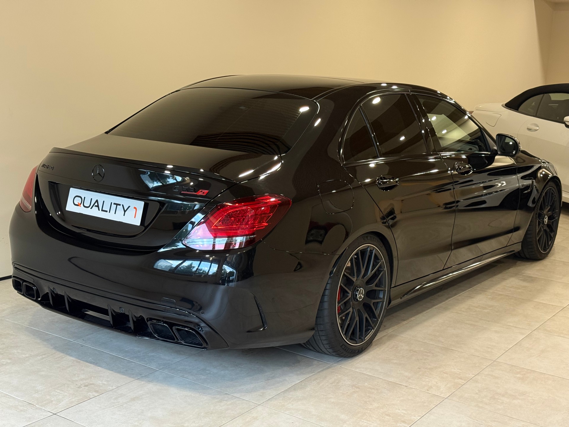 MERCEDES-BENZ C 63 S AMG Speedshift-image-4
