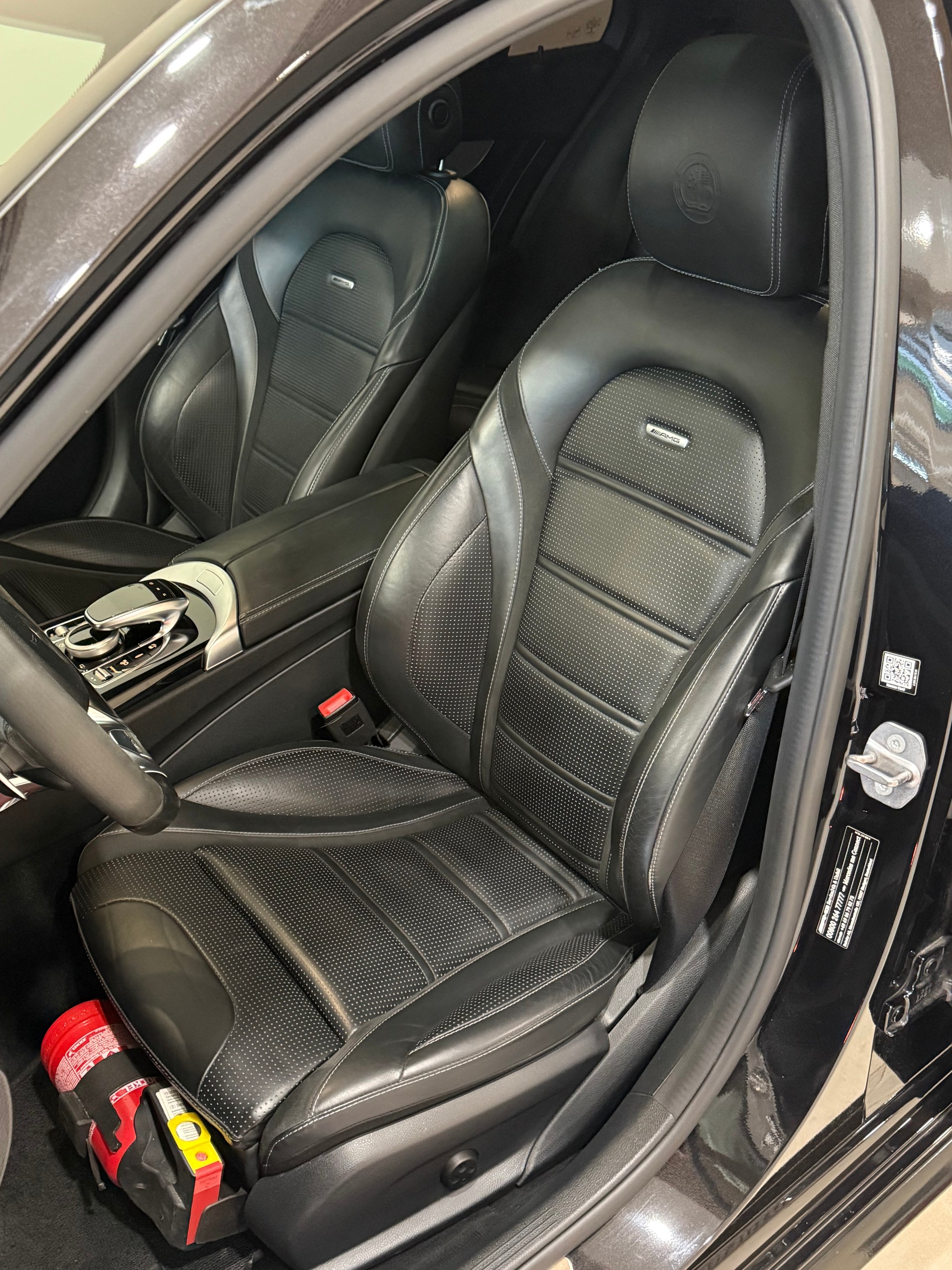 MERCEDES-BENZ C 63 S AMG Speedshift-image-7