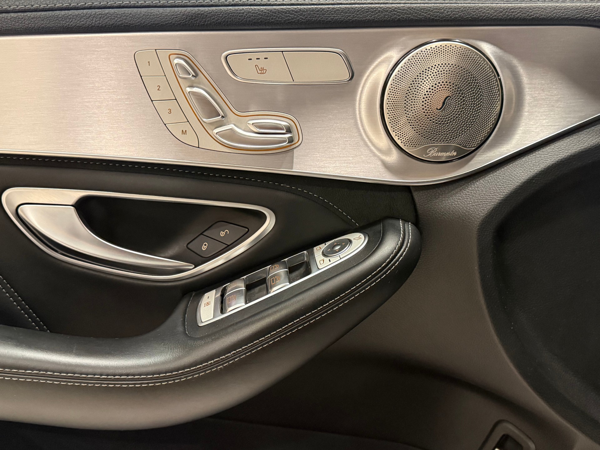 MERCEDES-BENZ C 63 S AMG Speedshift-image-15