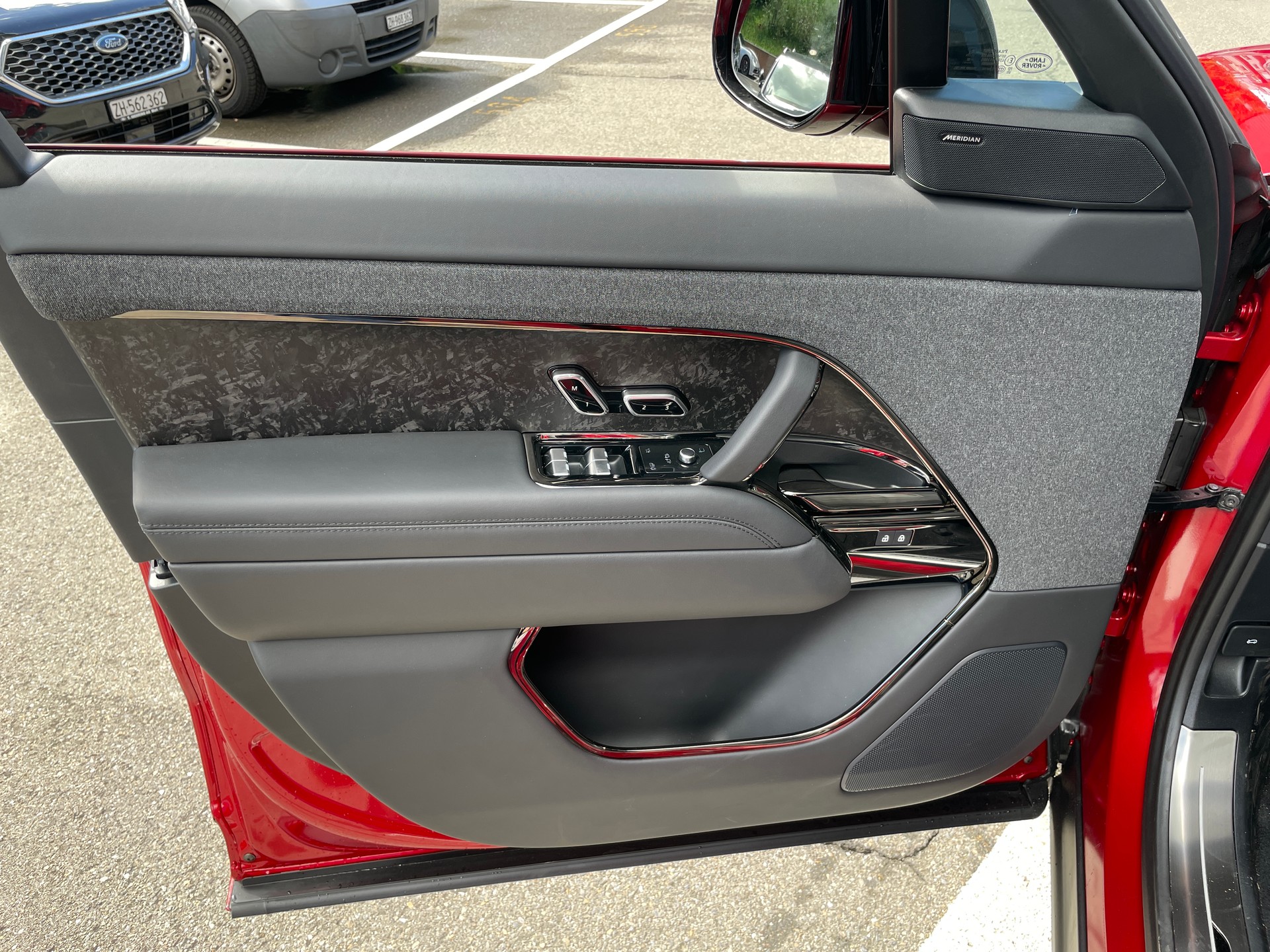 LAND ROVER Range Rover Sport P510e 3.0 Si6 PHEV First Edition Automatic-image-8