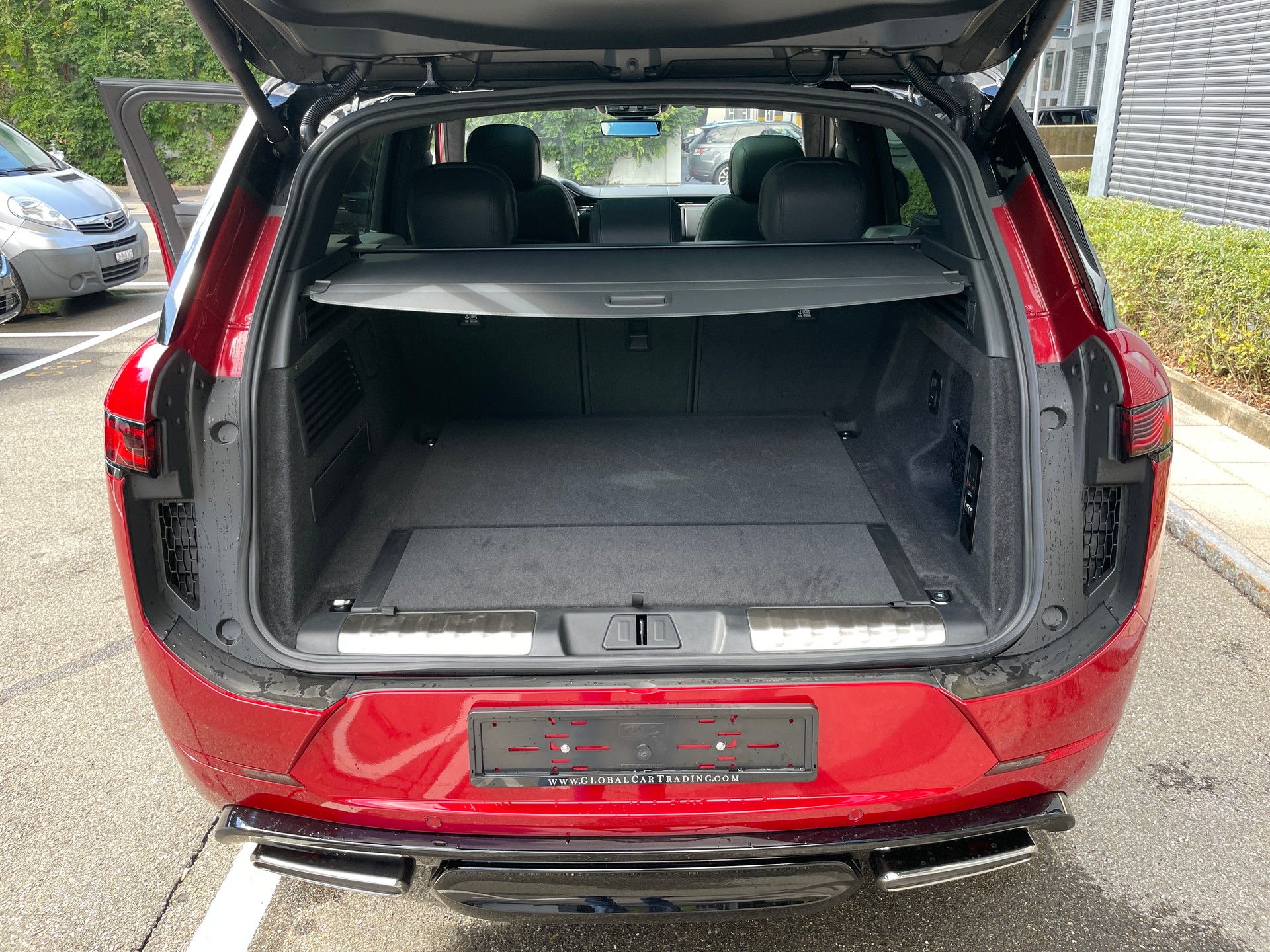 LAND ROVER Range Rover Sport P510e 3.0 Si6 PHEV First Edition Automatic-image-4