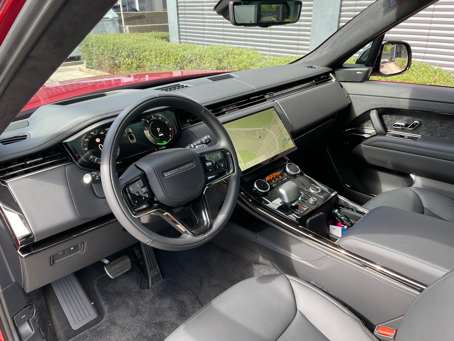 LAND ROVER Range Rover Sport P510e 3.0 Si6 PHEV First Edition Automatic-image-9