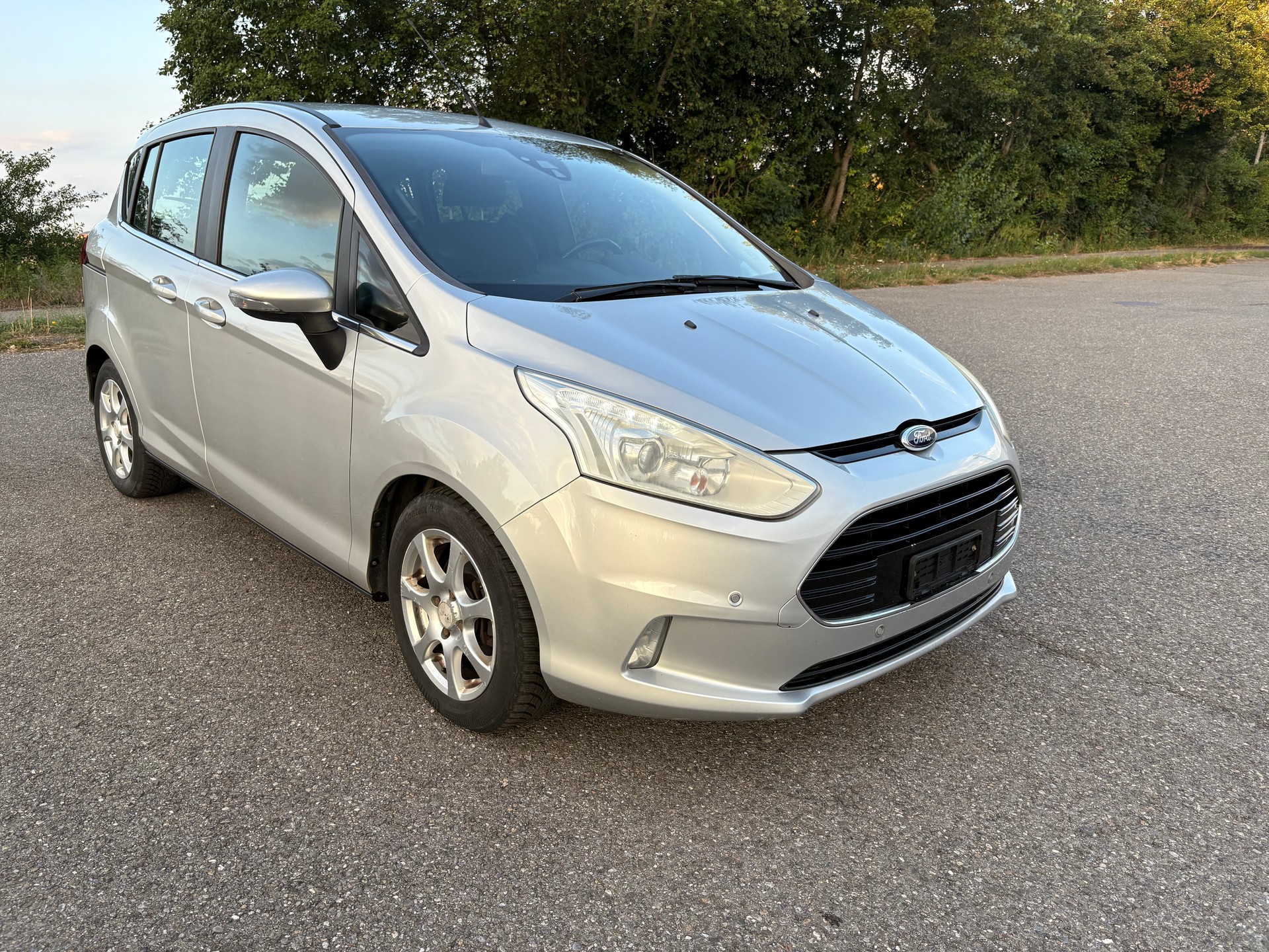 FORD B-Max 1.0 SCTi Trend-image-2
