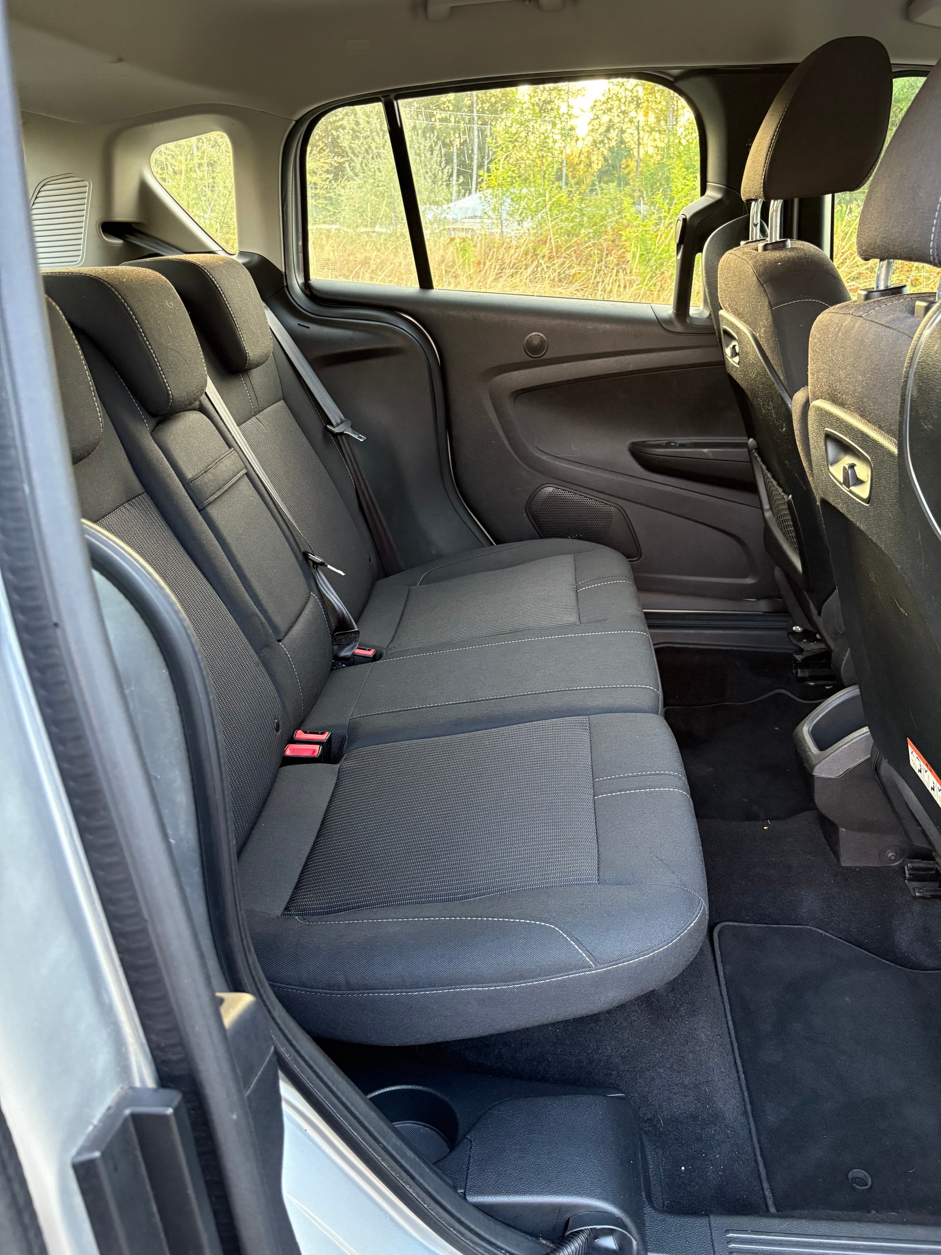 FORD B-Max 1.0 SCTi Trend-image-10