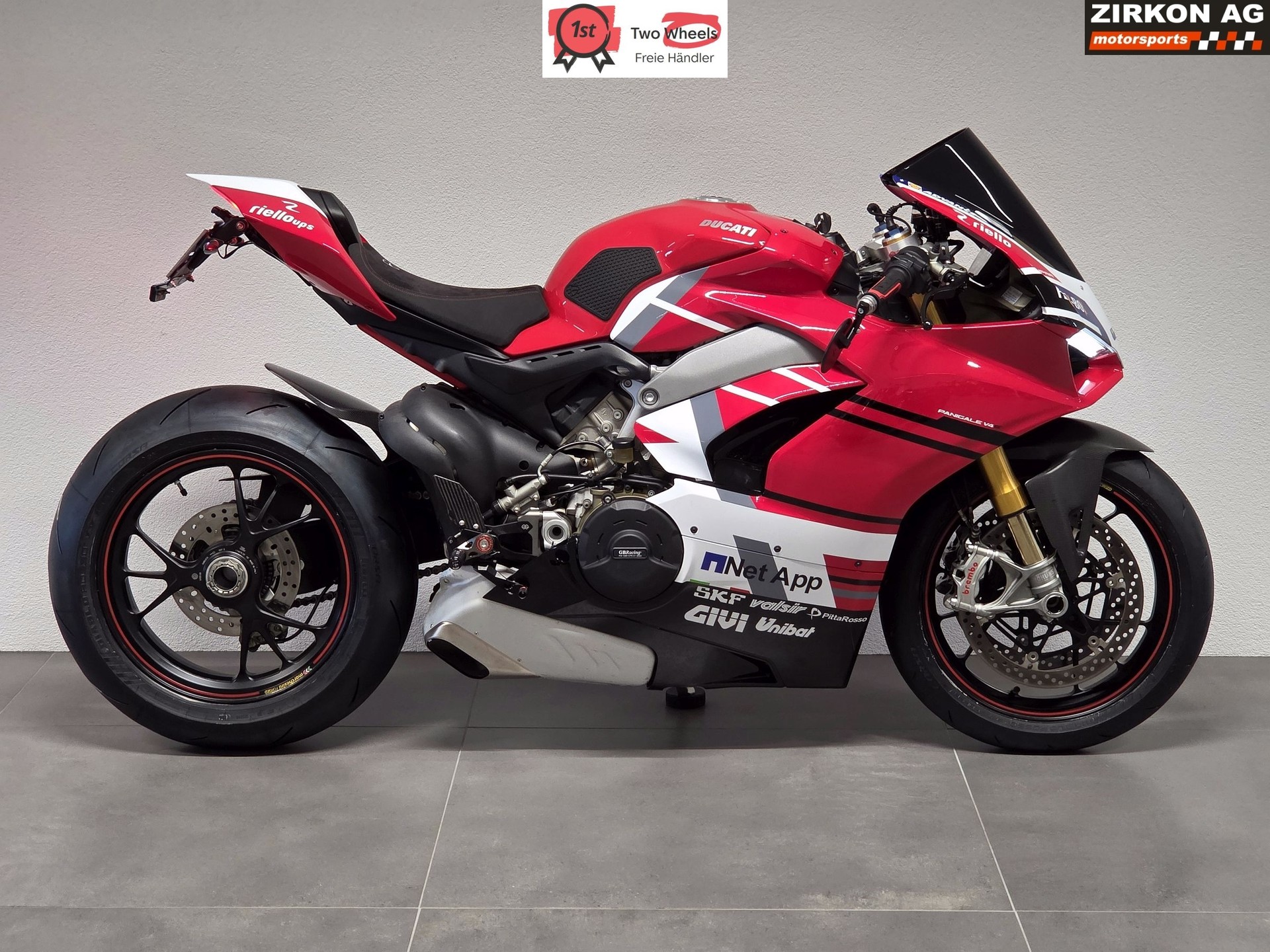 DUCATI Panigale 1103 V4 S