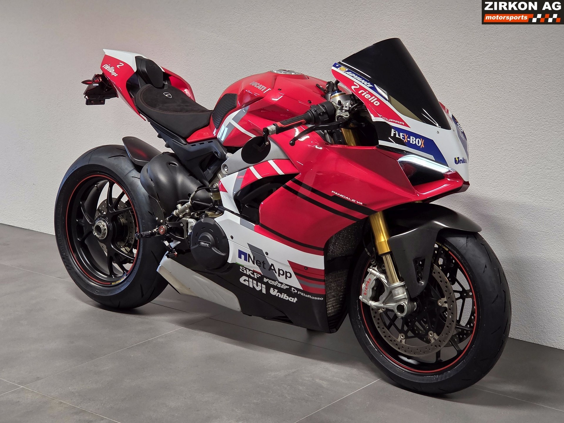 DUCATI Panigale 1103 V4 S-showroom-element-2