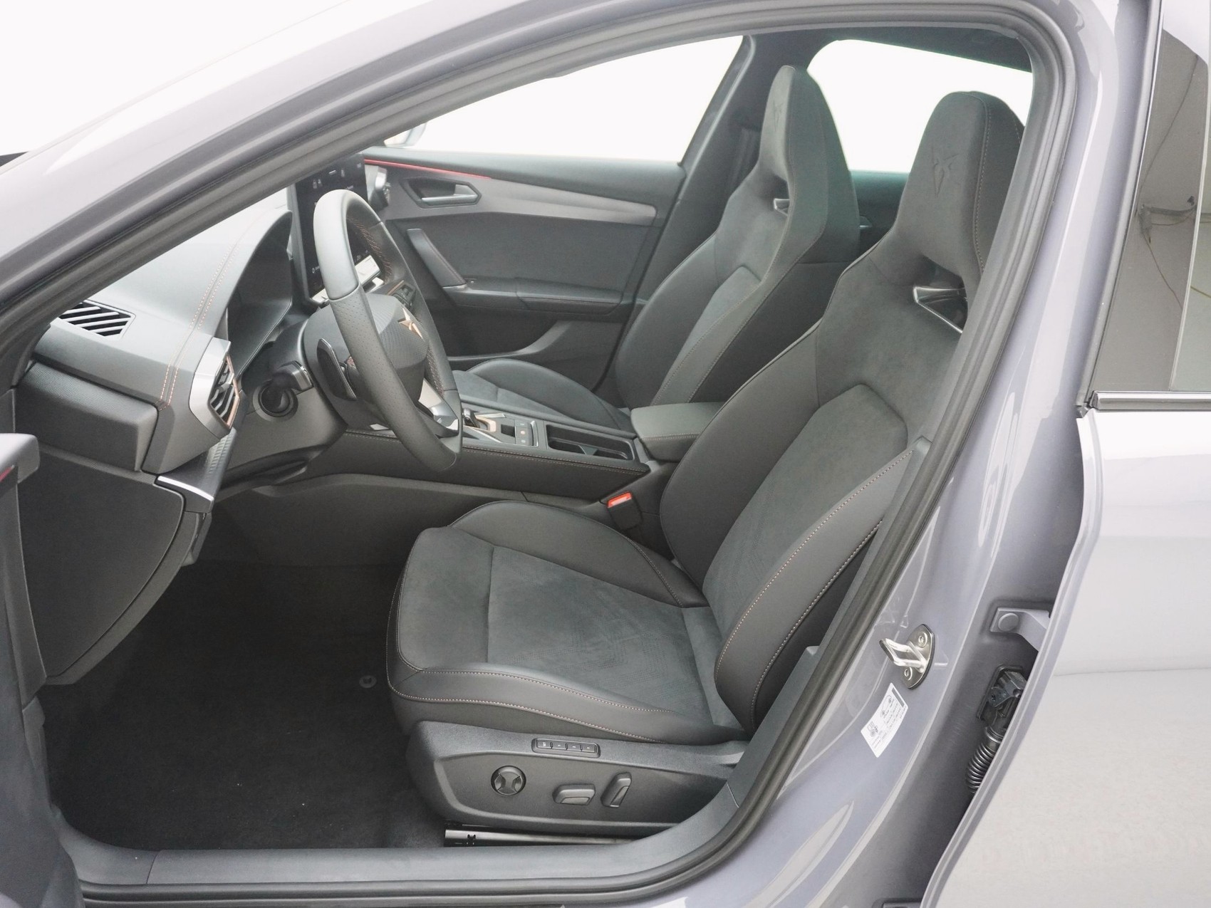 CUPRA Formentor 2.0 TSI VZ 4Drive DSG-image-13