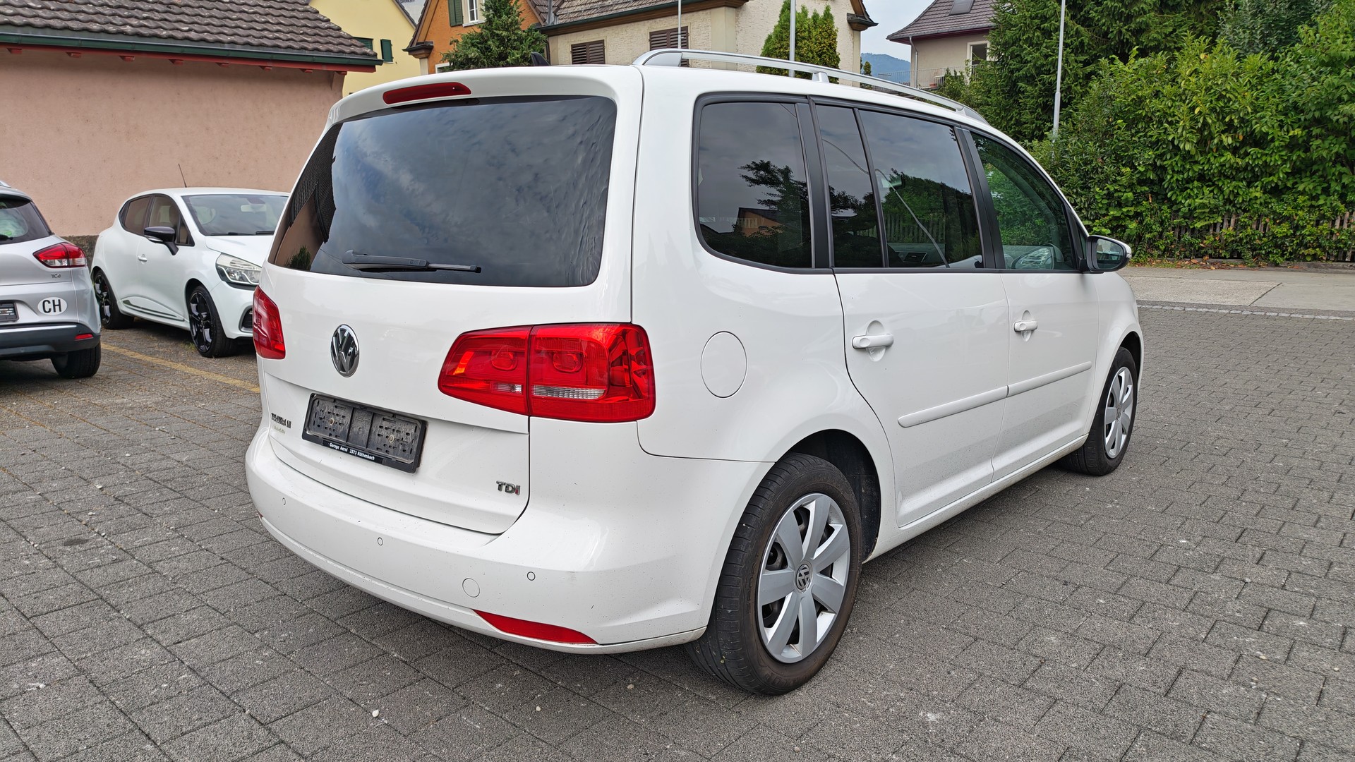 VW Touran 1.6 TDI Comfortline-image-2