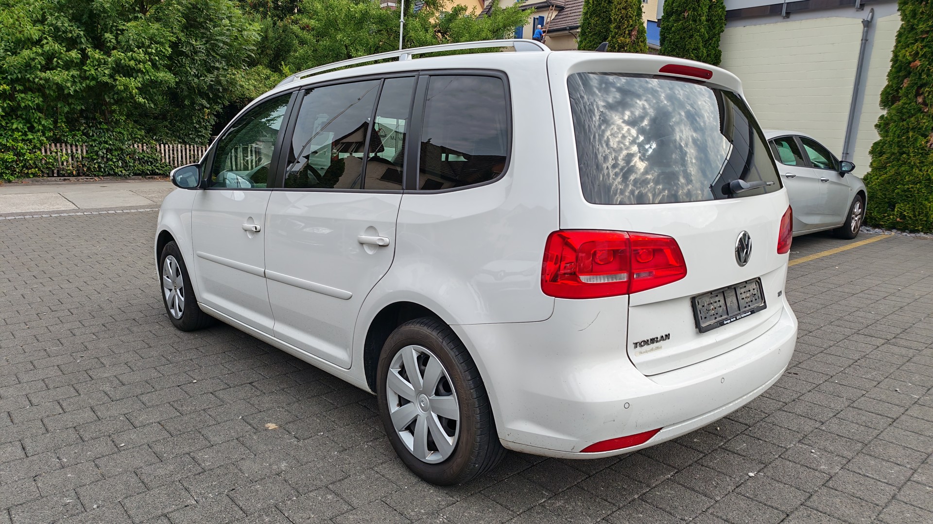 VW Touran 1.6 TDI Comfortline-image-3