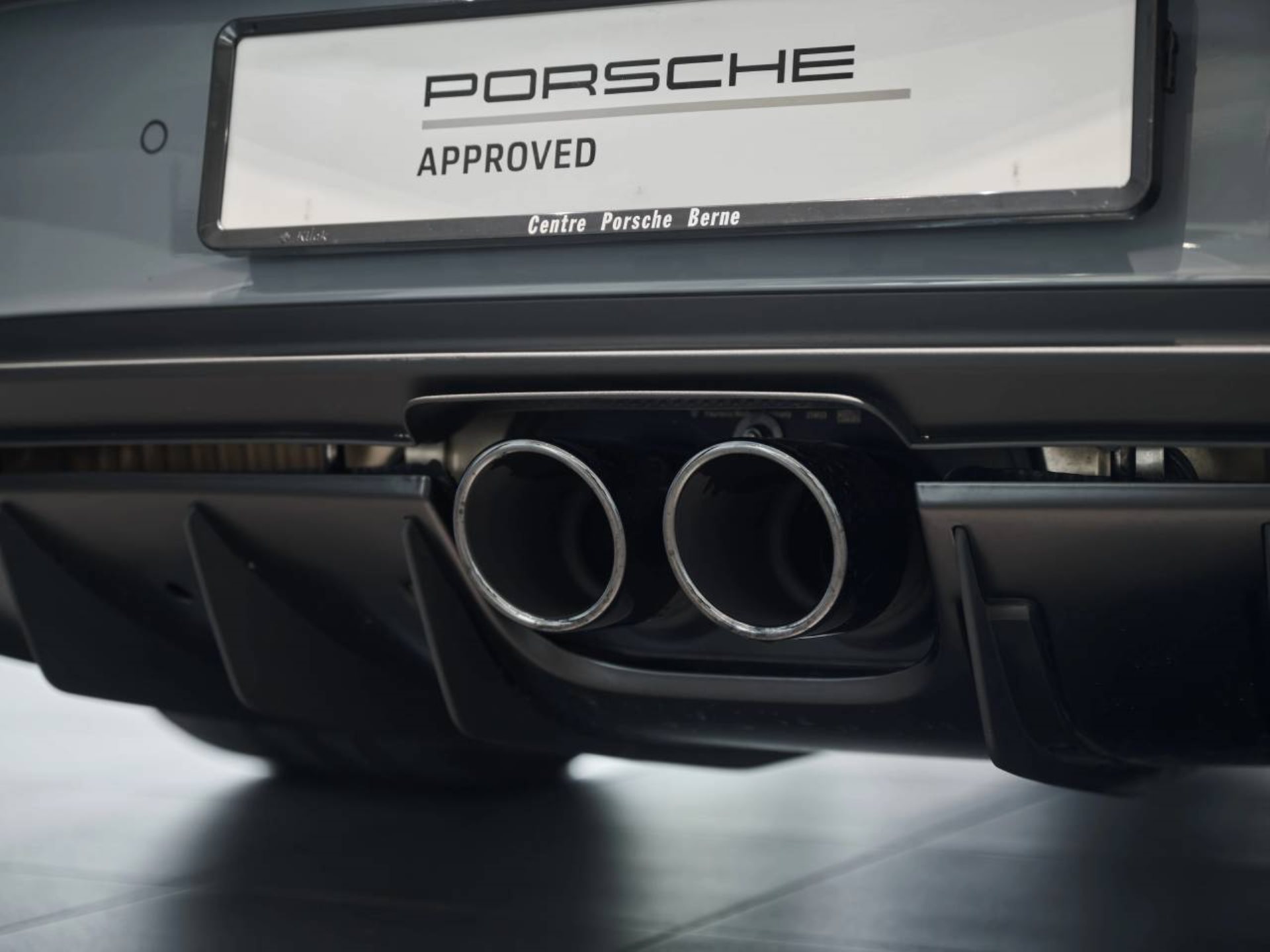 PORSCHE 911 GT3-image-25