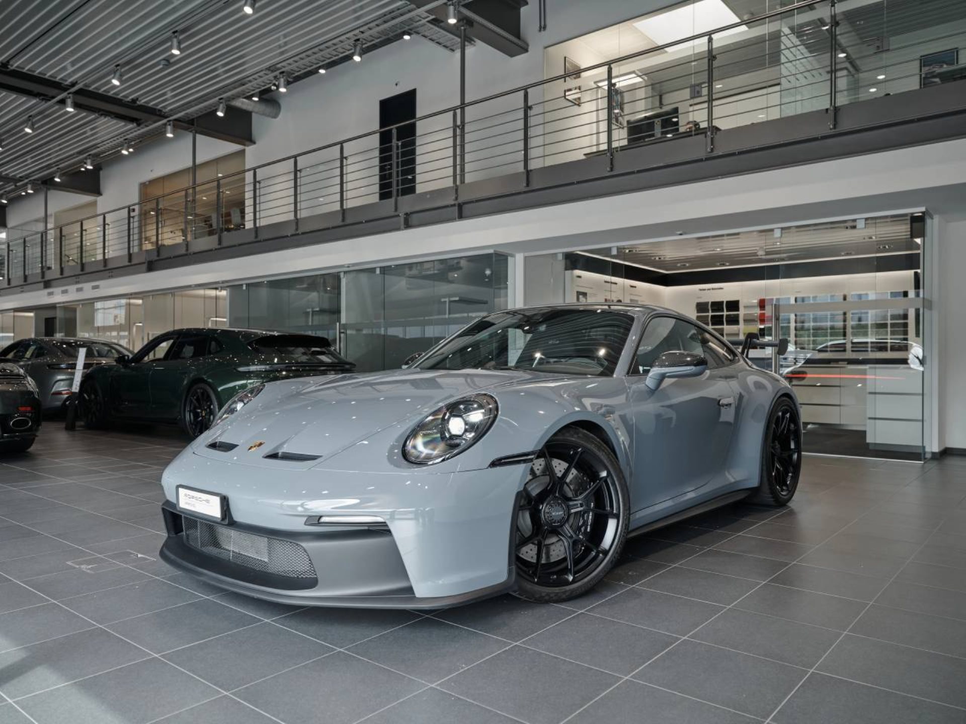 PORSCHE 911 GT3-image-7
