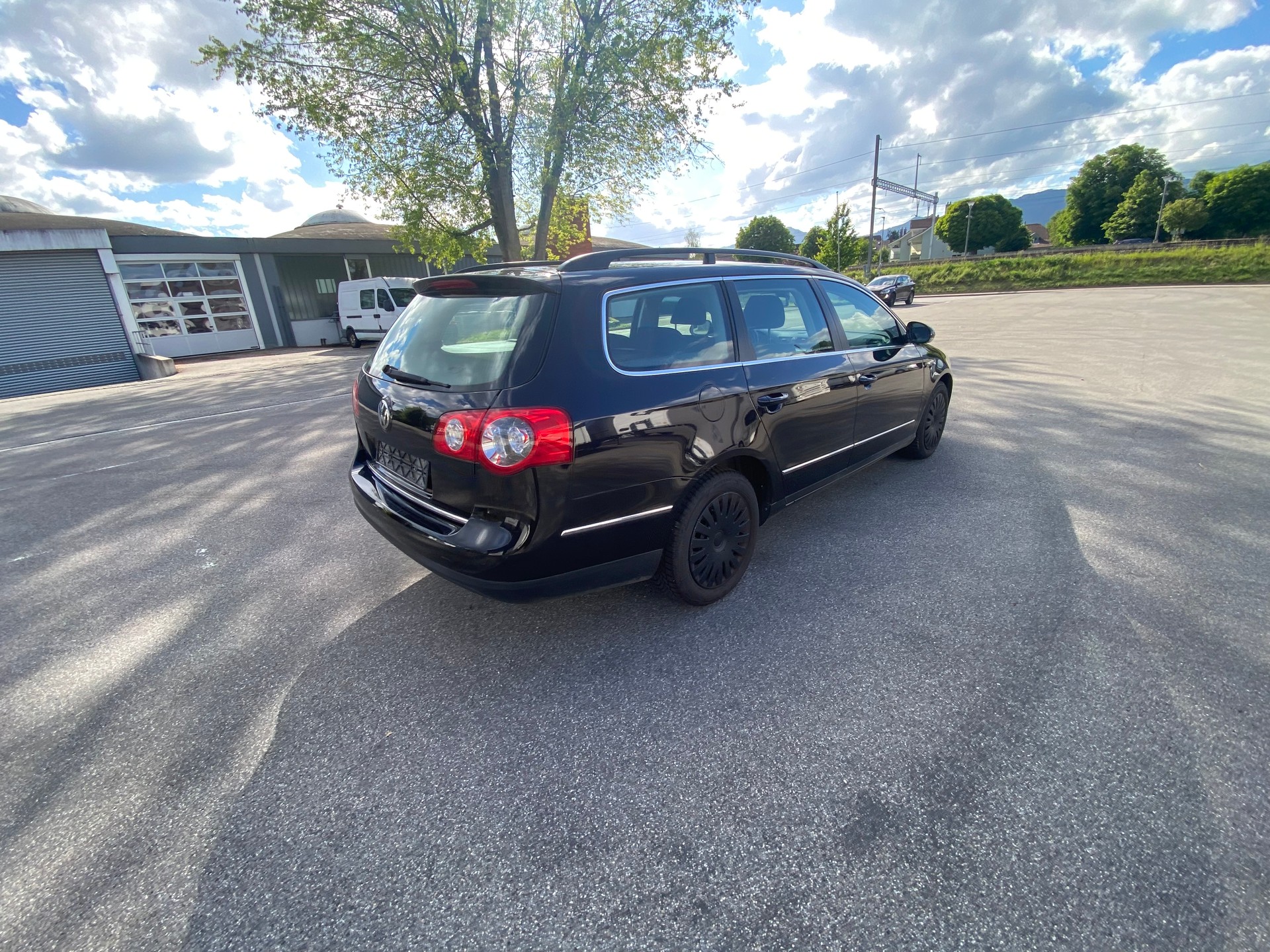VW Passat Variant 2.0 TDI Comfortline-image-6