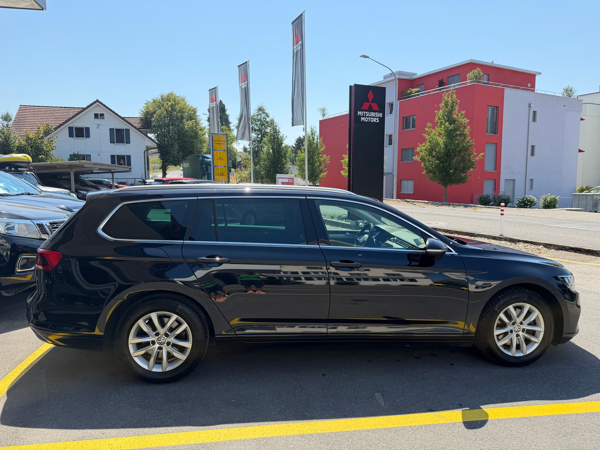 VW Passat 2.0 TDI BMT Elegance DSG-image-2