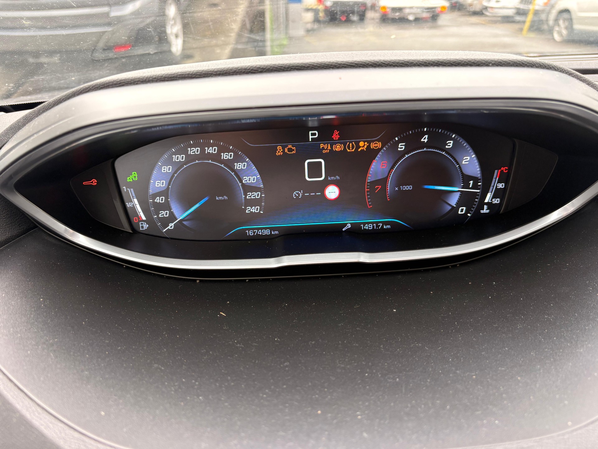 PEUGEOT 5008 1.6 THP Active EAT-image-11