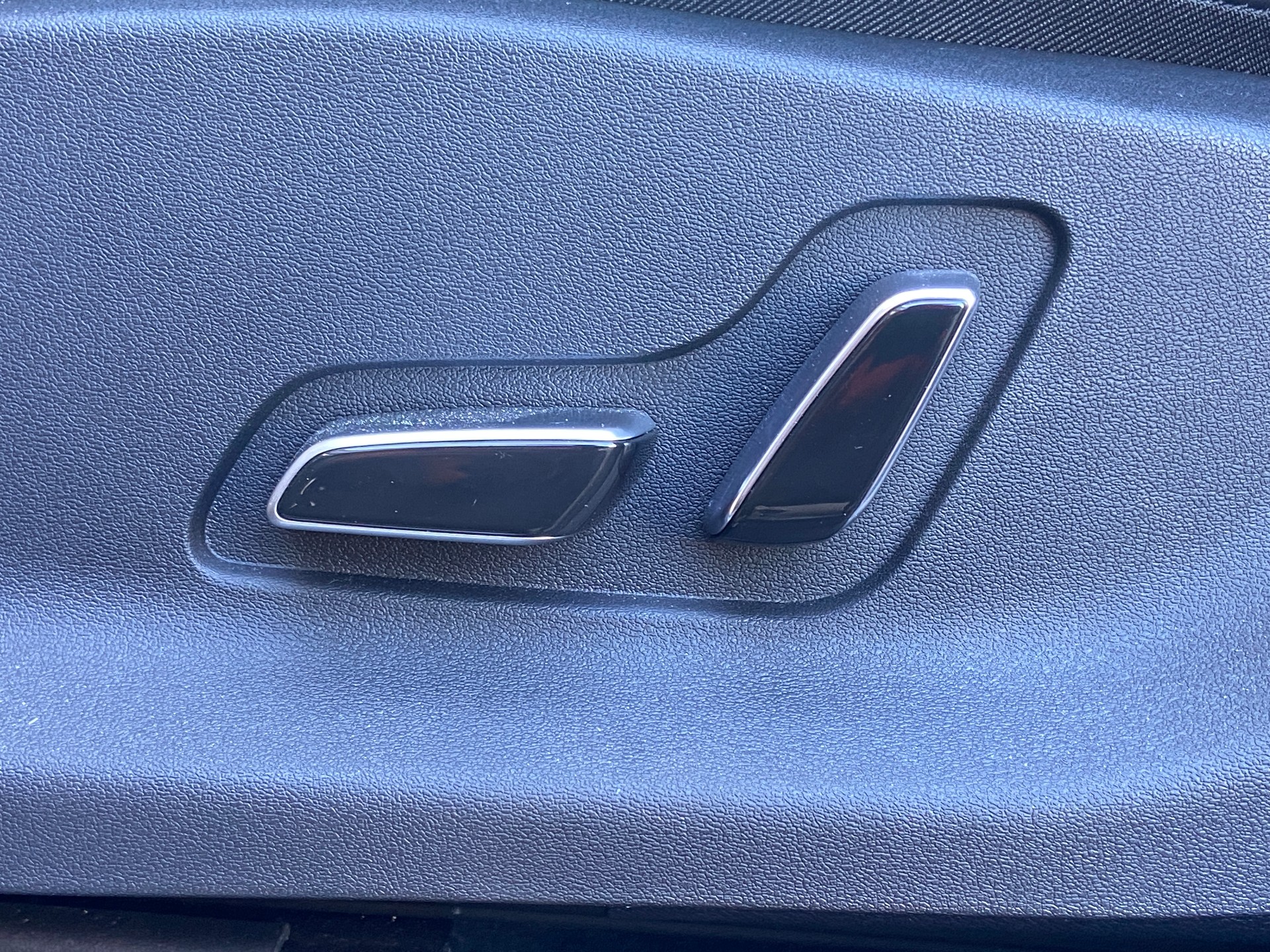 BYD Seal U DM-i Design AWD-image-18