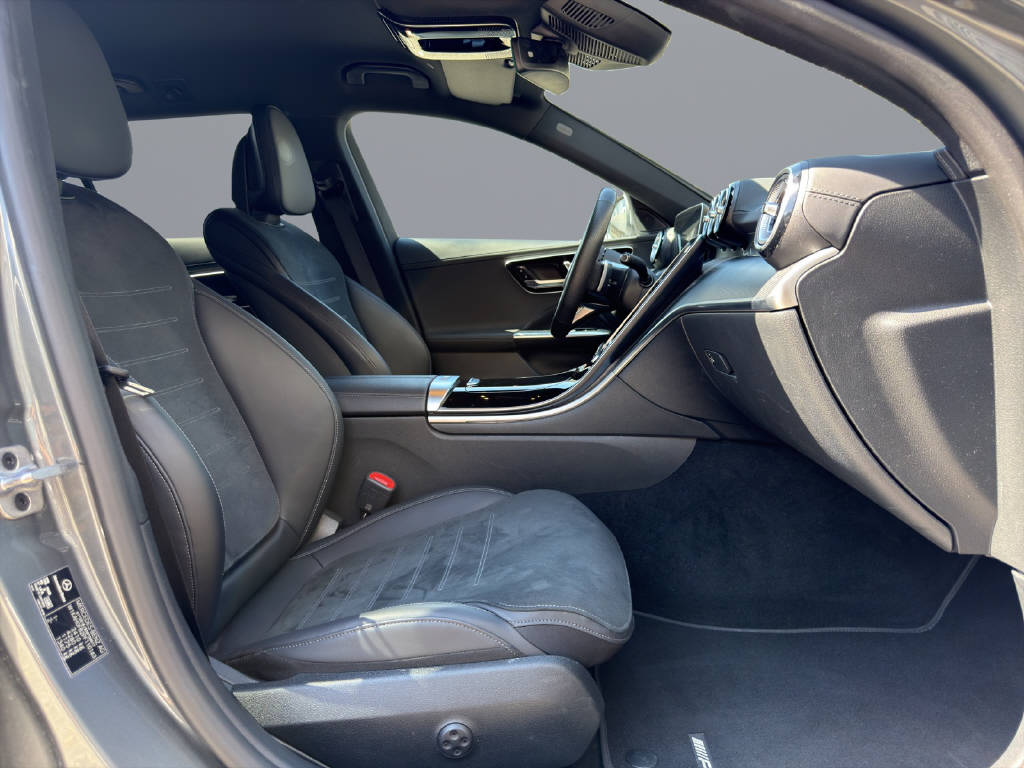 MERCEDES-BENZ C 220 d AMG Line 4matic Kombi-image-16
