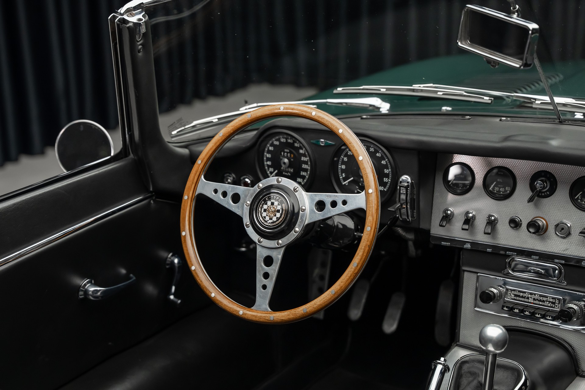 JAGUAR E-TYPE SERIES 1-image-14