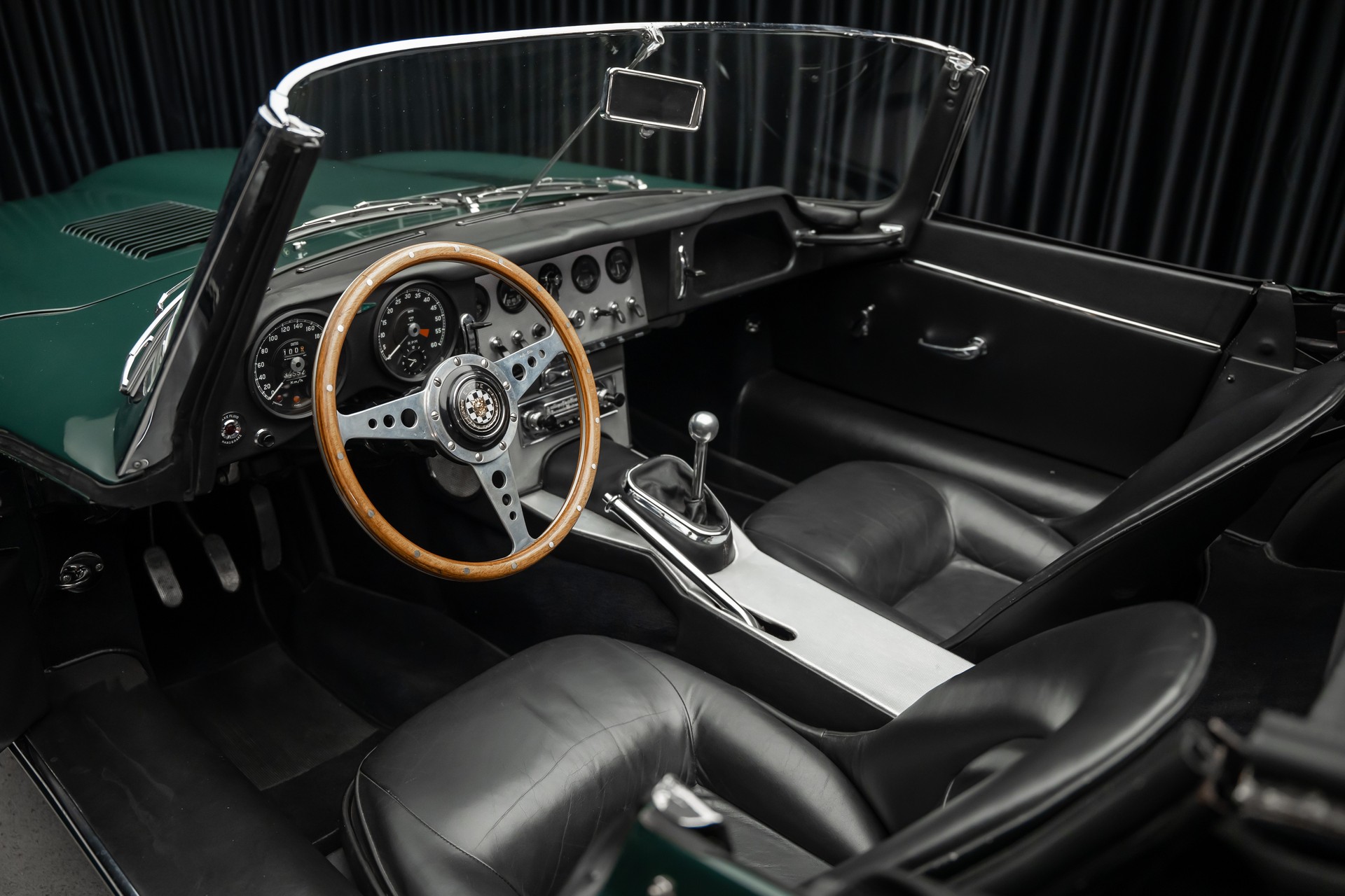 JAGUAR E-TYPE SERIES 1-image-13