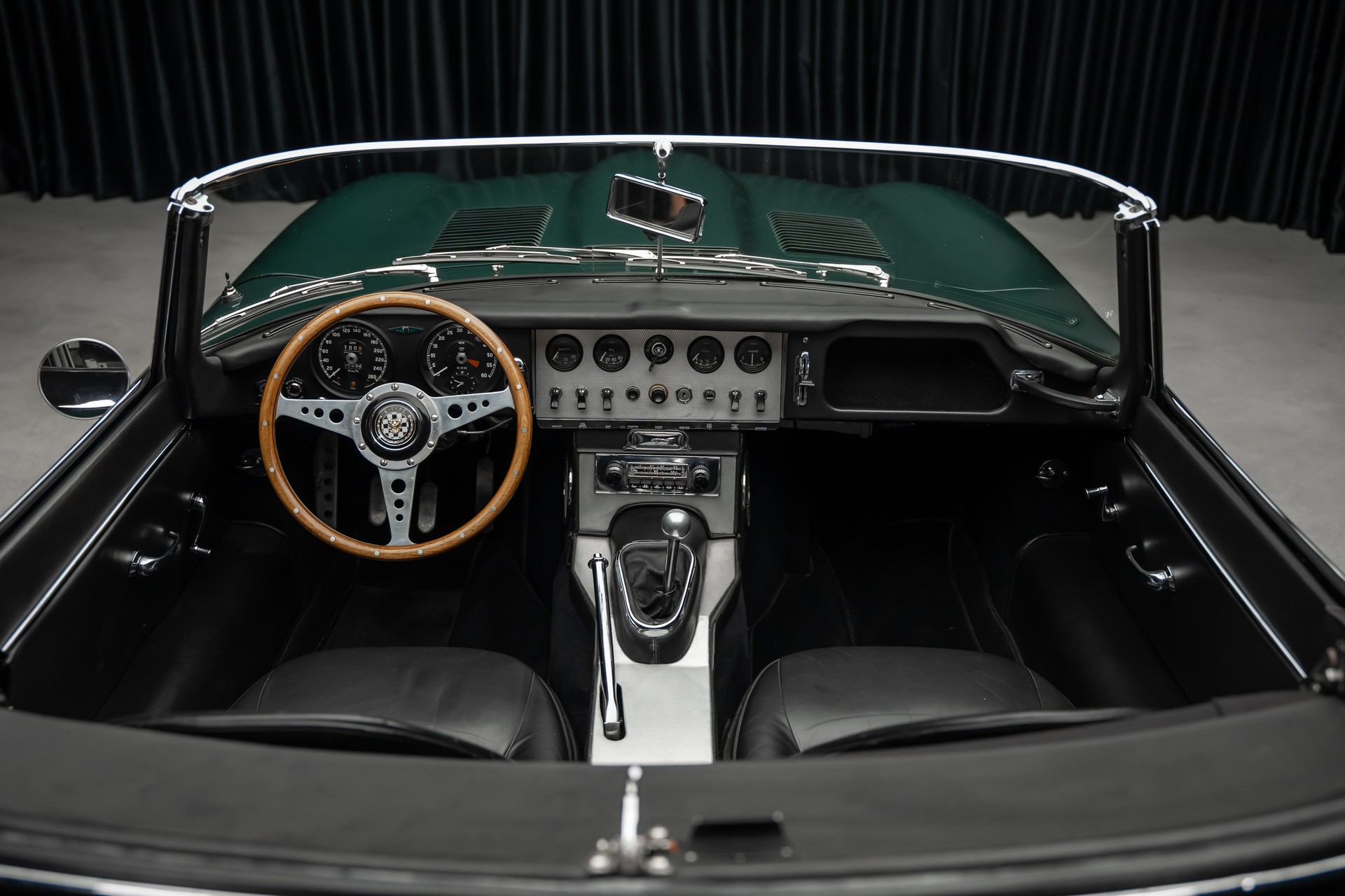 JAGUAR E-TYPE SERIES 1-image-17
