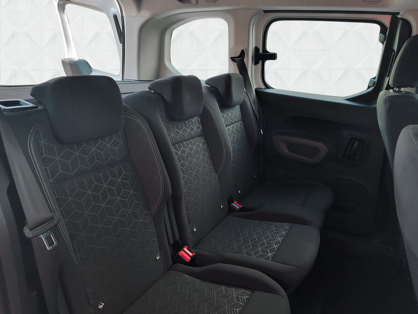 PEUGEOT Rifter Active-image-11