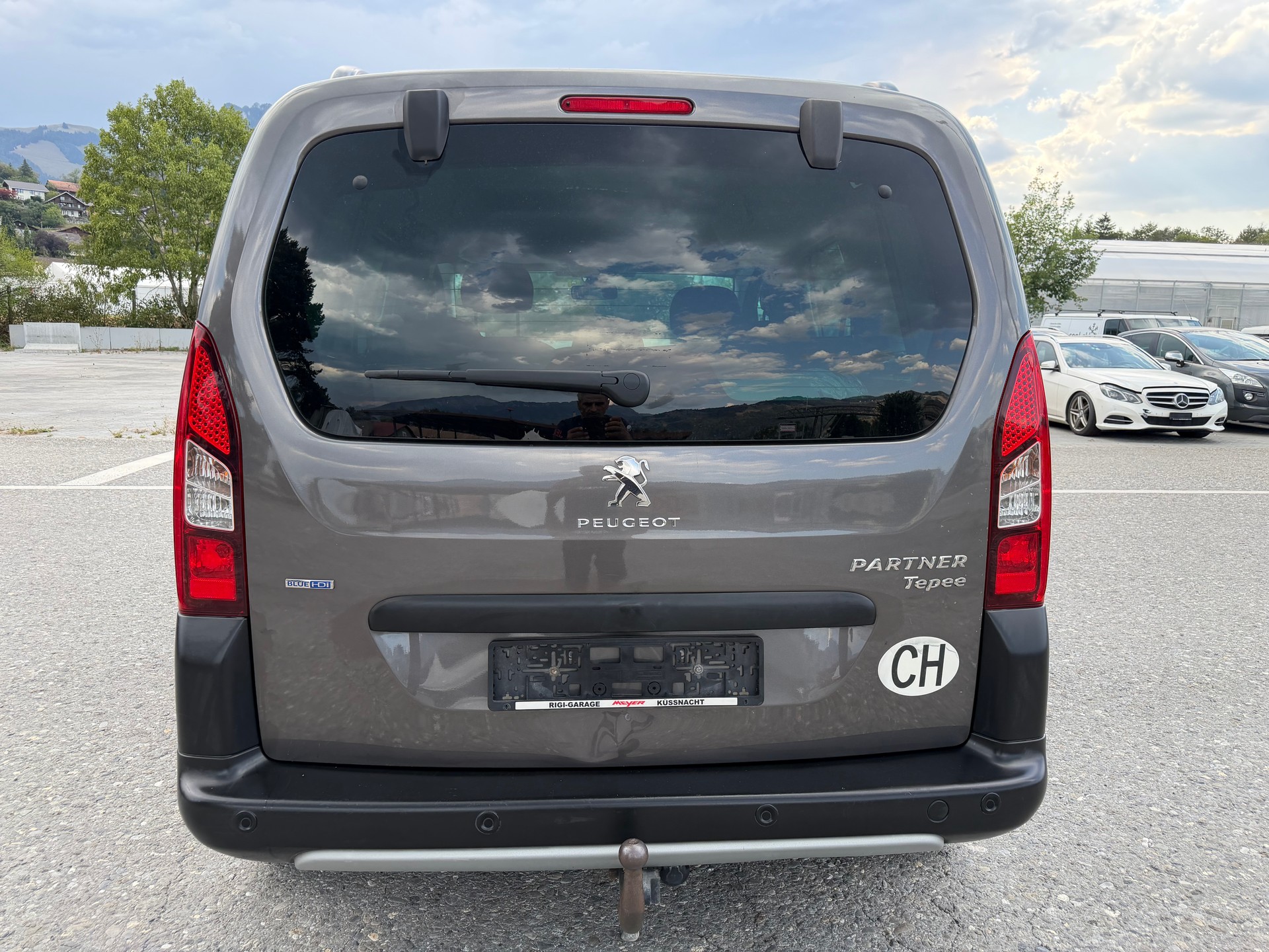 PEUGEOT Partner 1.6 BlueHDi Allure-image-4