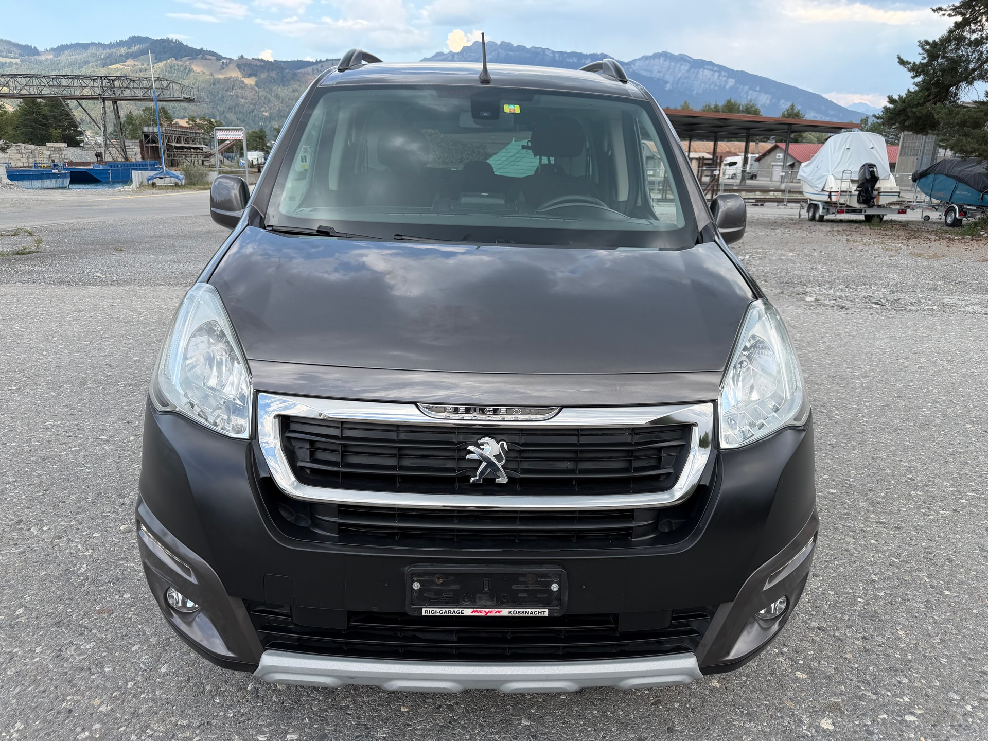 PEUGEOT Partner 1.6 BlueHDi Allure-image-8