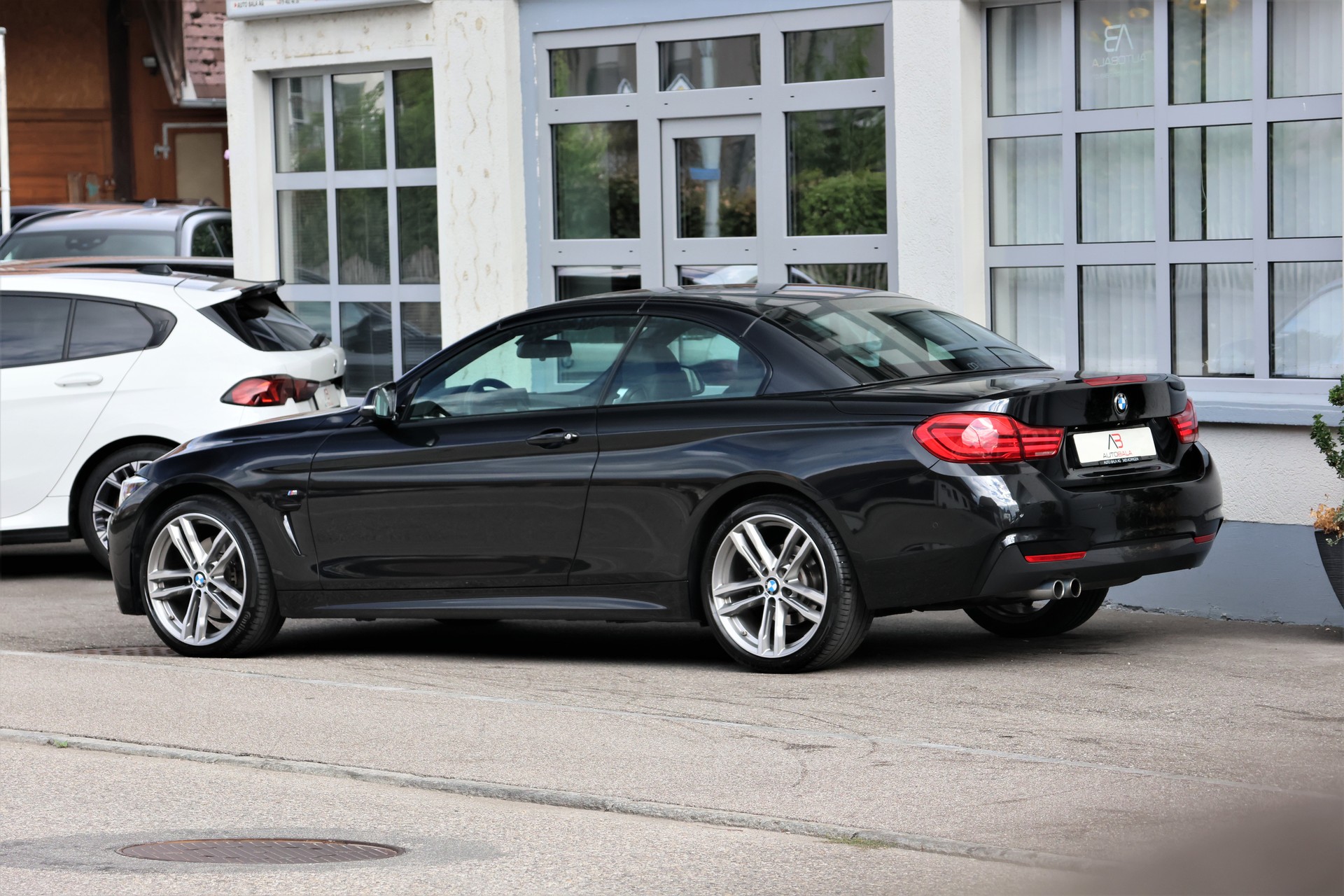 BMW 430i Cabriolet xDrive M Sport Steptronic (CH)-image-3