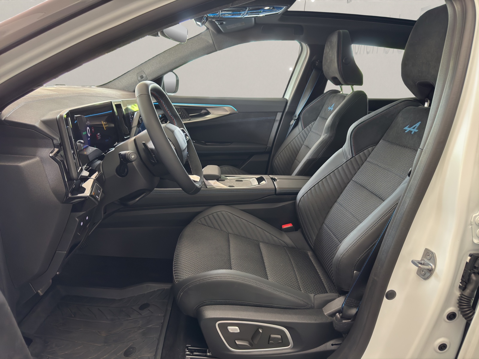 RENAULT Austral 1.2 E-Tech esprit Alpine Wenziker-Liegensch.-image-6
