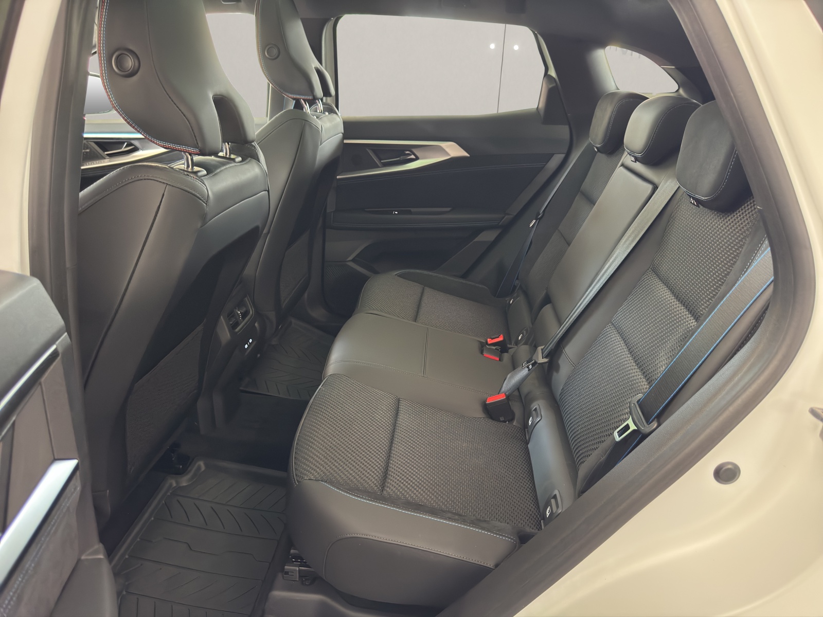 RENAULT Austral 1.2 E-Tech esprit Alpine Wenziker-Liegensch.-image-9