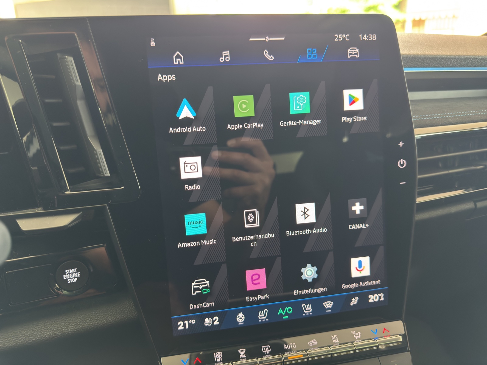 RENAULT Austral 1.2 E-Tech esprit Alpine Wenziker-Liegensch.-image-19