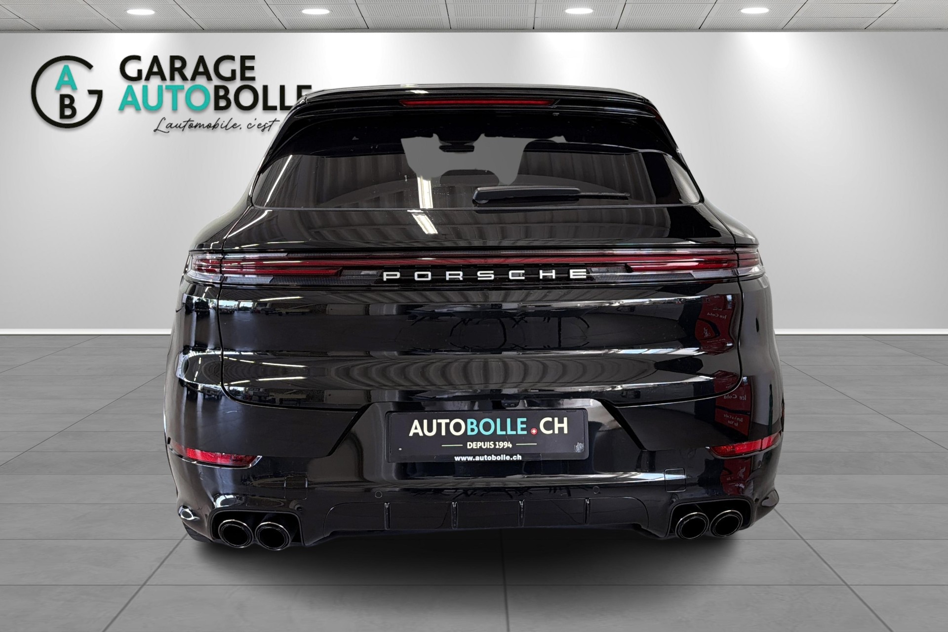PORSCHE Cayenne Turbo E-Hybrid Tiptronic-image-5