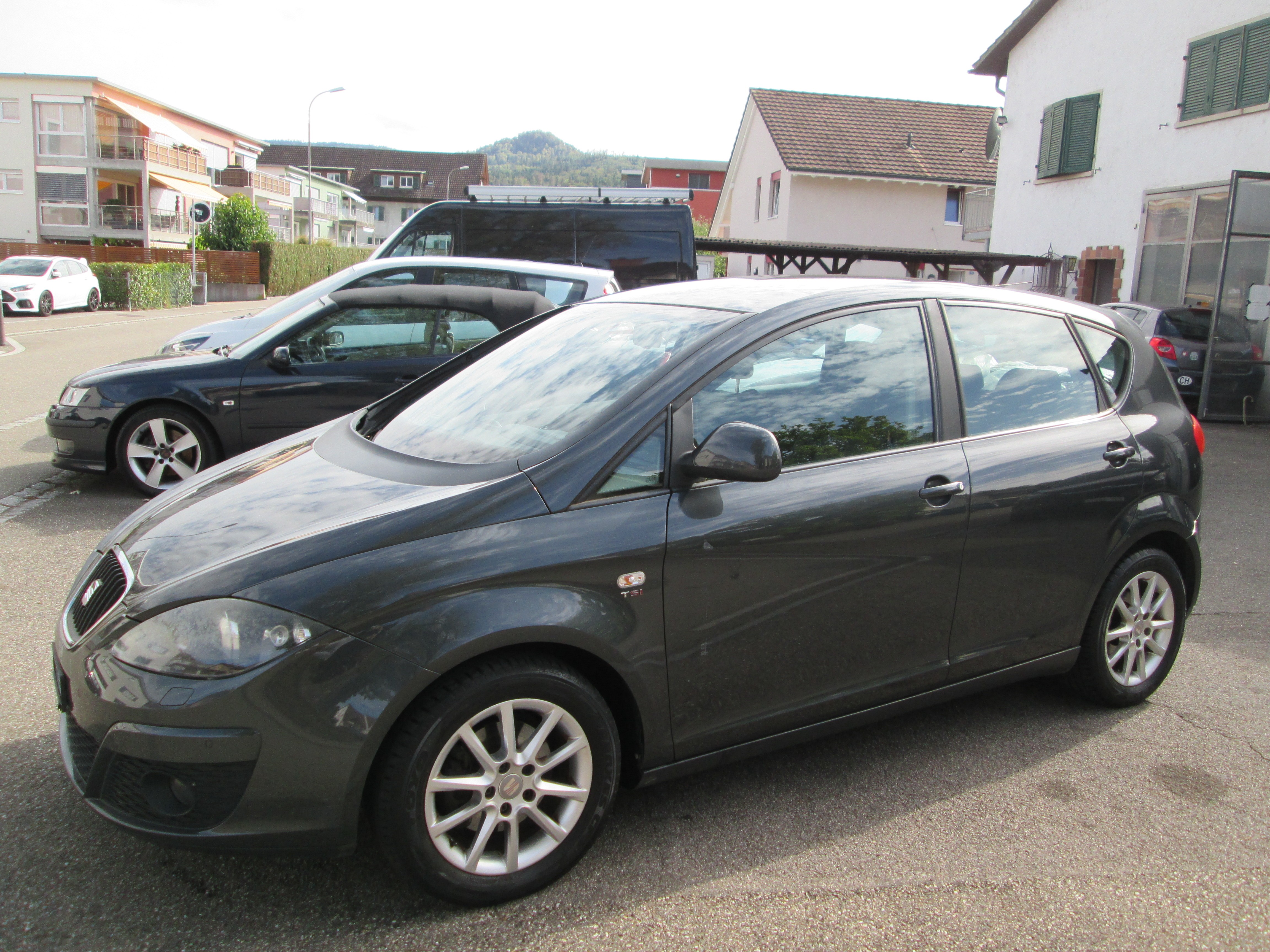 Car photo