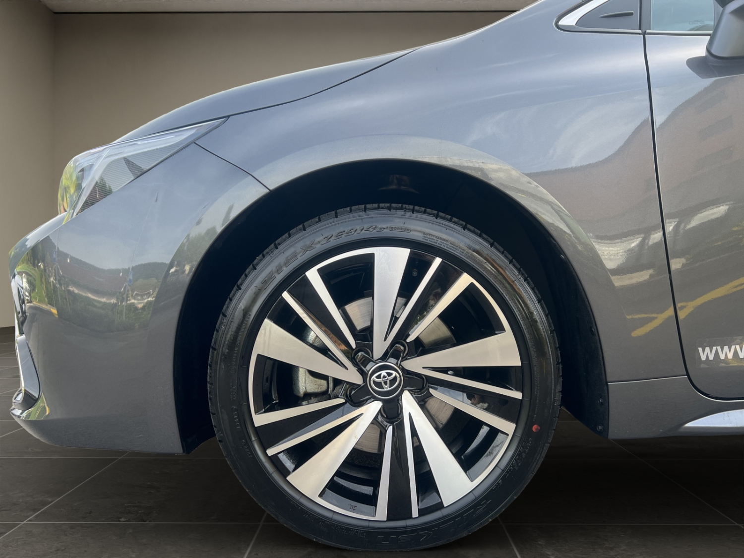 TOYOTA Corolla Touring Sports 2.0 HSD Trend-image-24