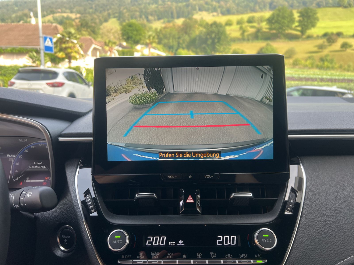 TOYOTA Corolla Touring Sports 2.0 HSD Trend-image-15