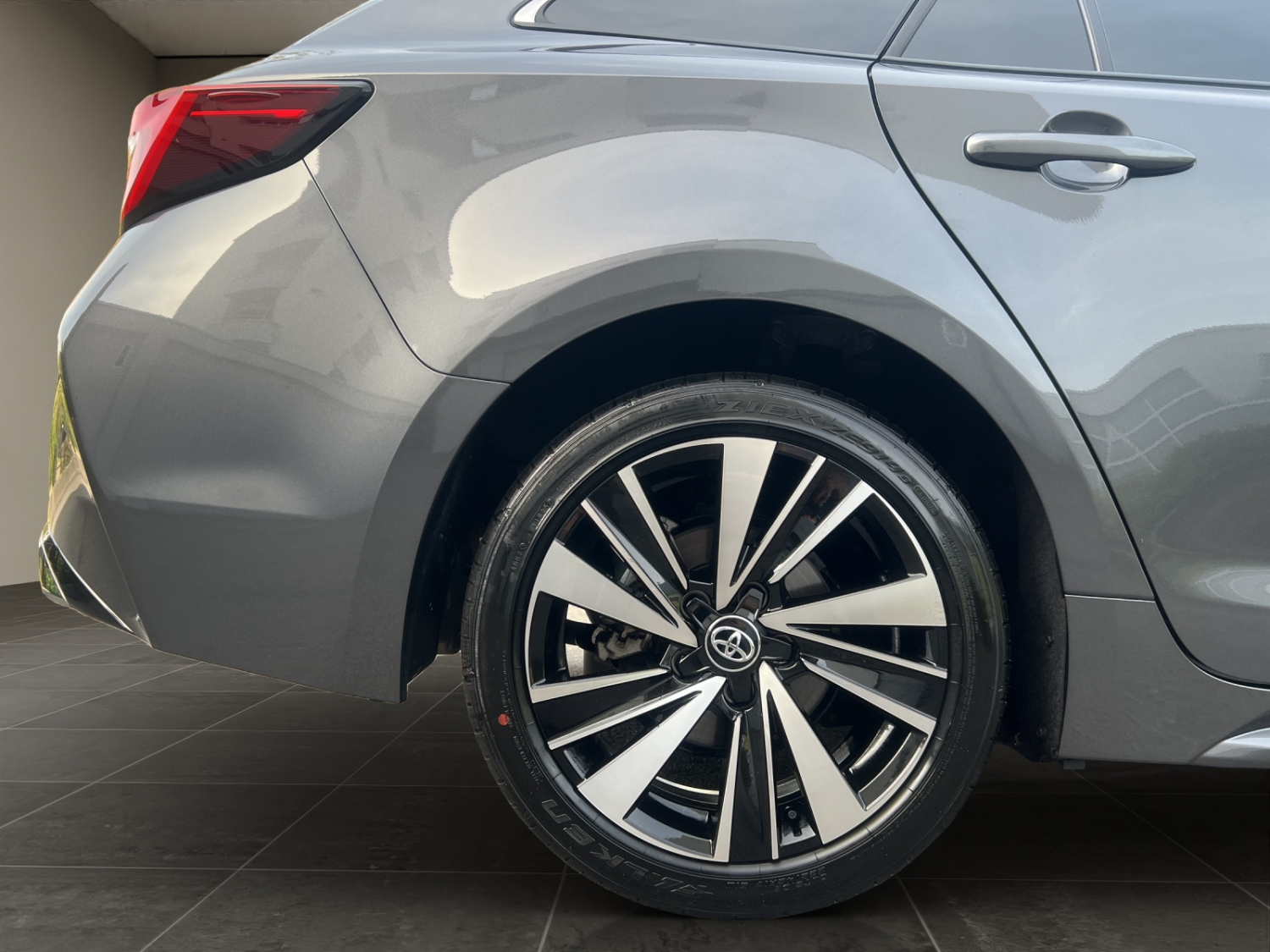 TOYOTA Corolla Touring Sports 2.0 HSD Trend-image-26