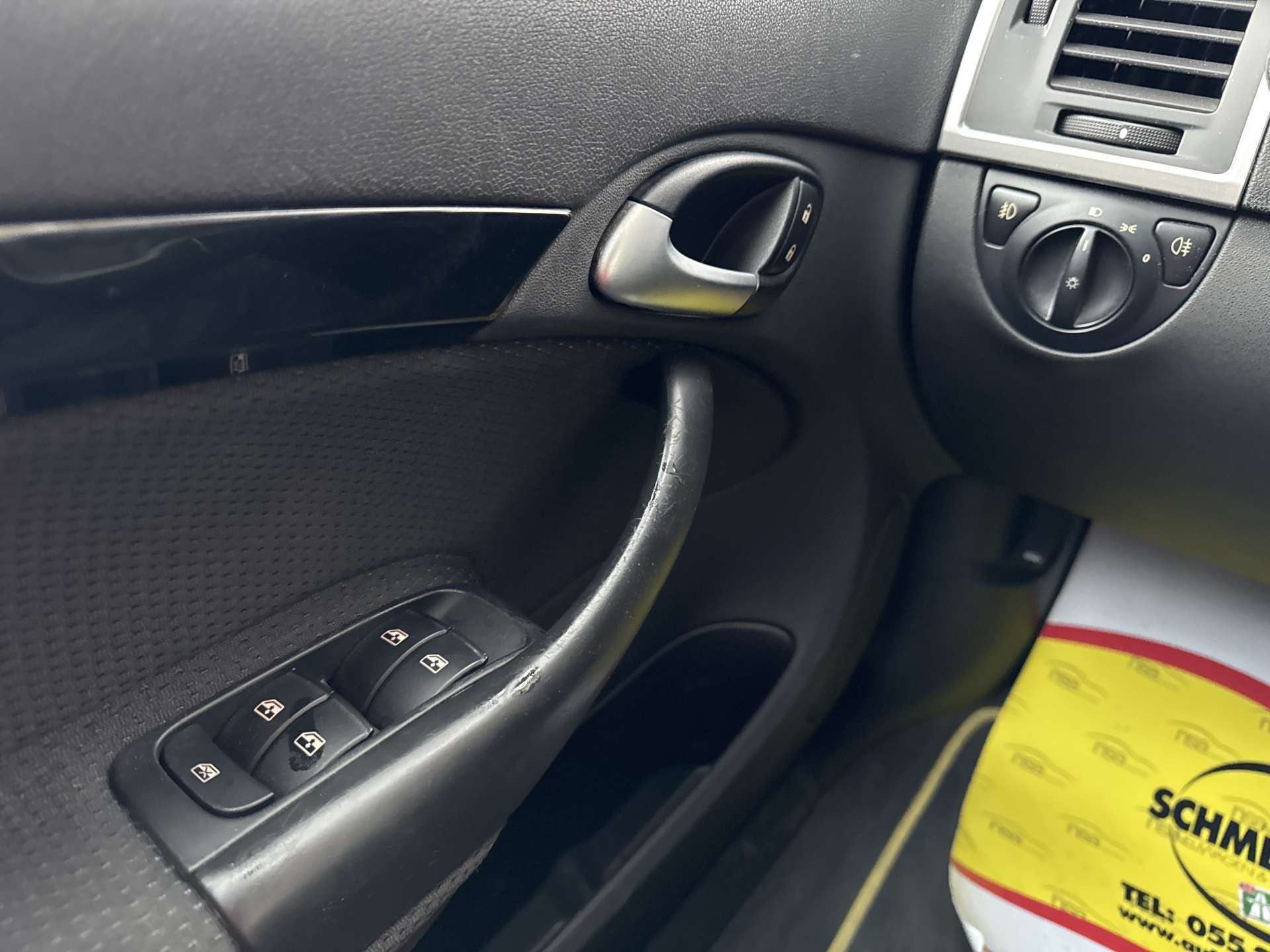 CADILLAC BLS 2.8 Turbo V6 Automat-image-15