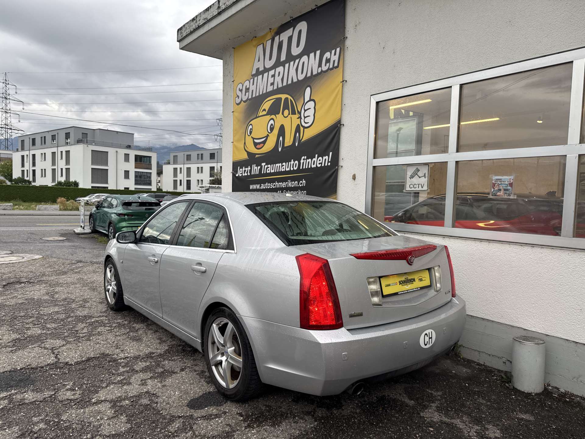 CADILLAC BLS 2.8 Turbo V6 Automat-image-2