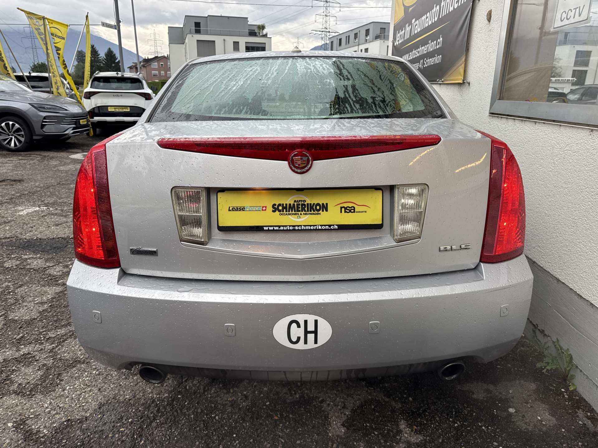 CADILLAC BLS 2.8 Turbo V6 Automat-image-3
