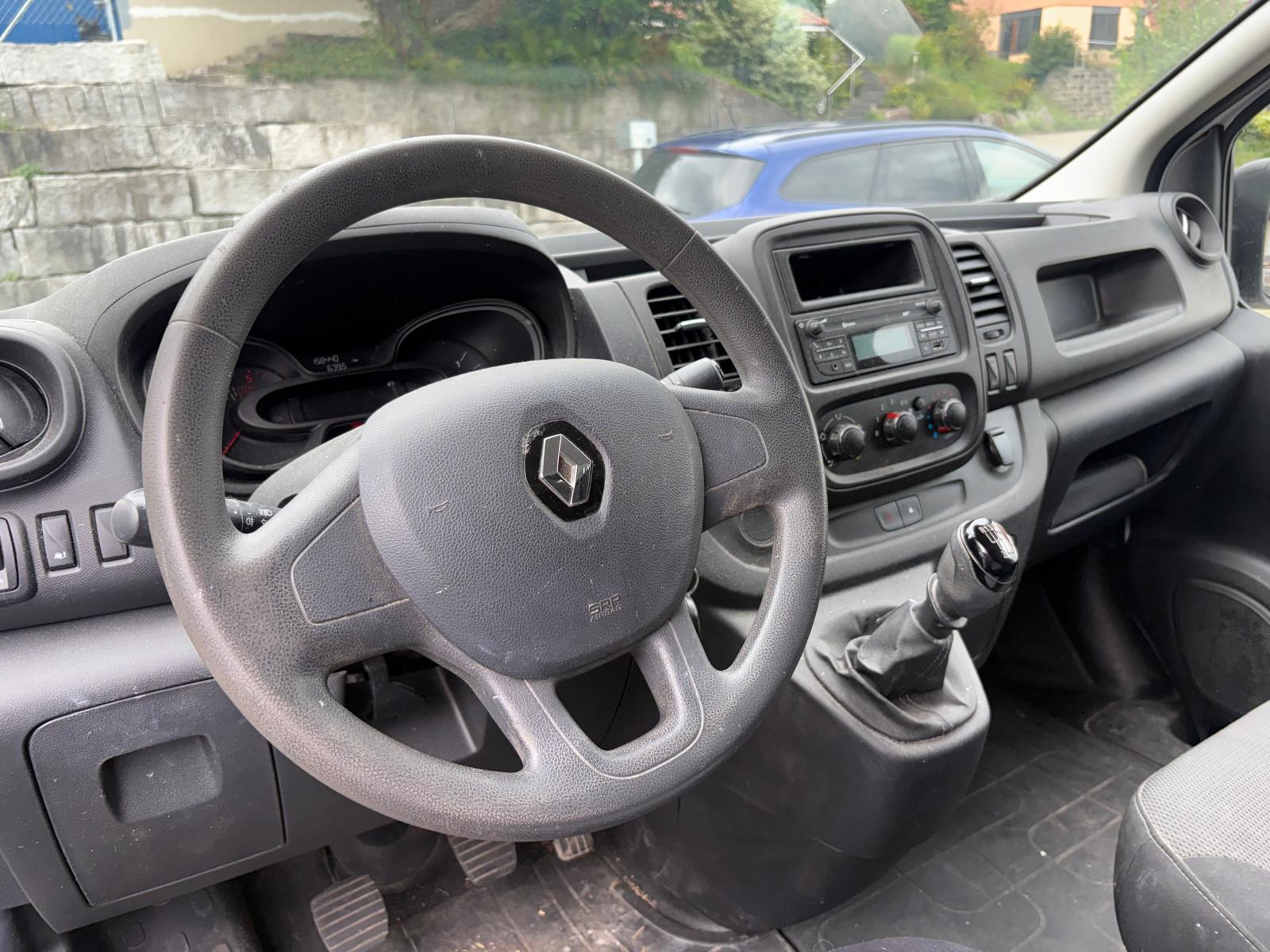 RENAULT Trafic 2.0 dCi120 2.8t Access L1H1 MFK 04.2026-image-9