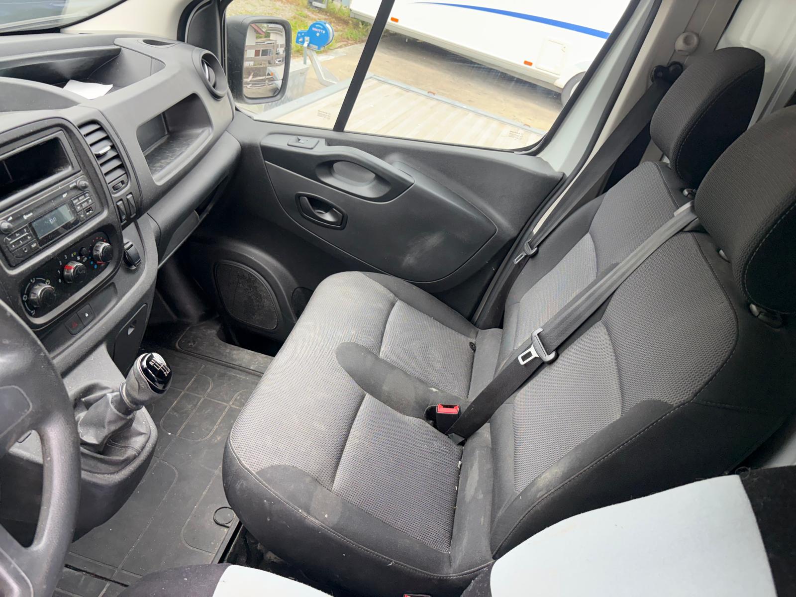 RENAULT Trafic 2.0 dCi120 2.8t Access L1H1 MFK 04.2026-image-11