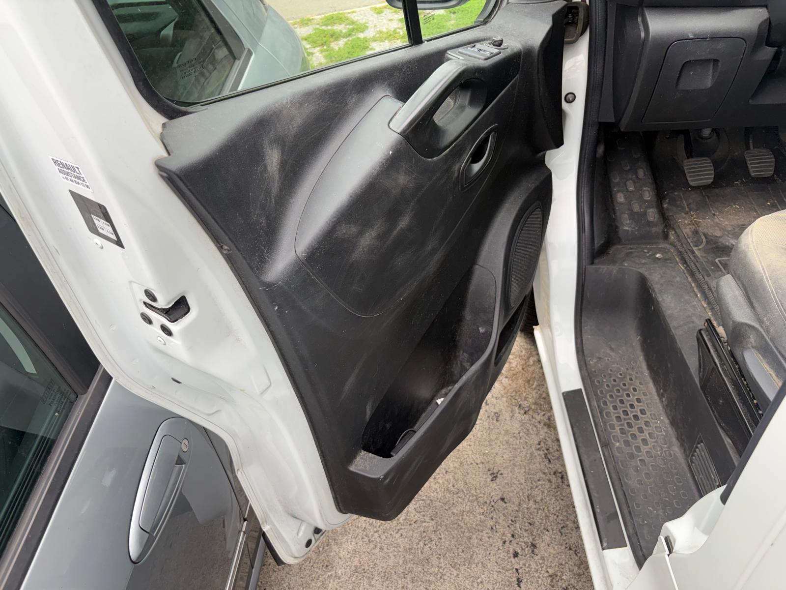 RENAULT Trafic 2.0 dCi120 2.8t Access L1H1 MFK 04.2026-image-8