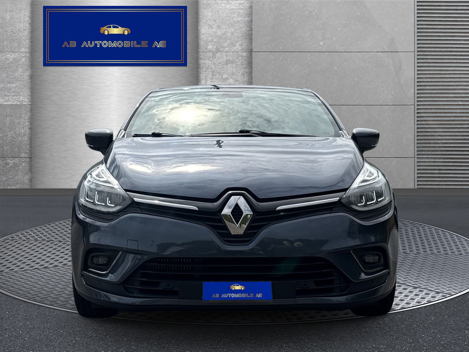 RENAULT Clio 1.2 16V T Intens EDC-image-1
