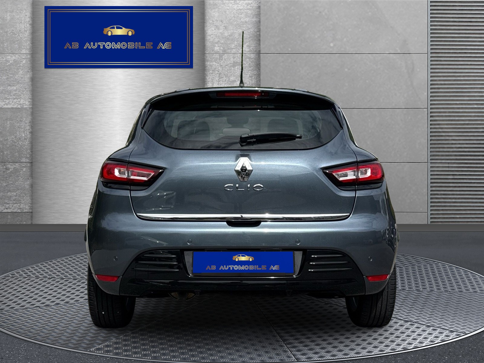 RENAULT Clio 1.2 16V T Intens EDC-image-5