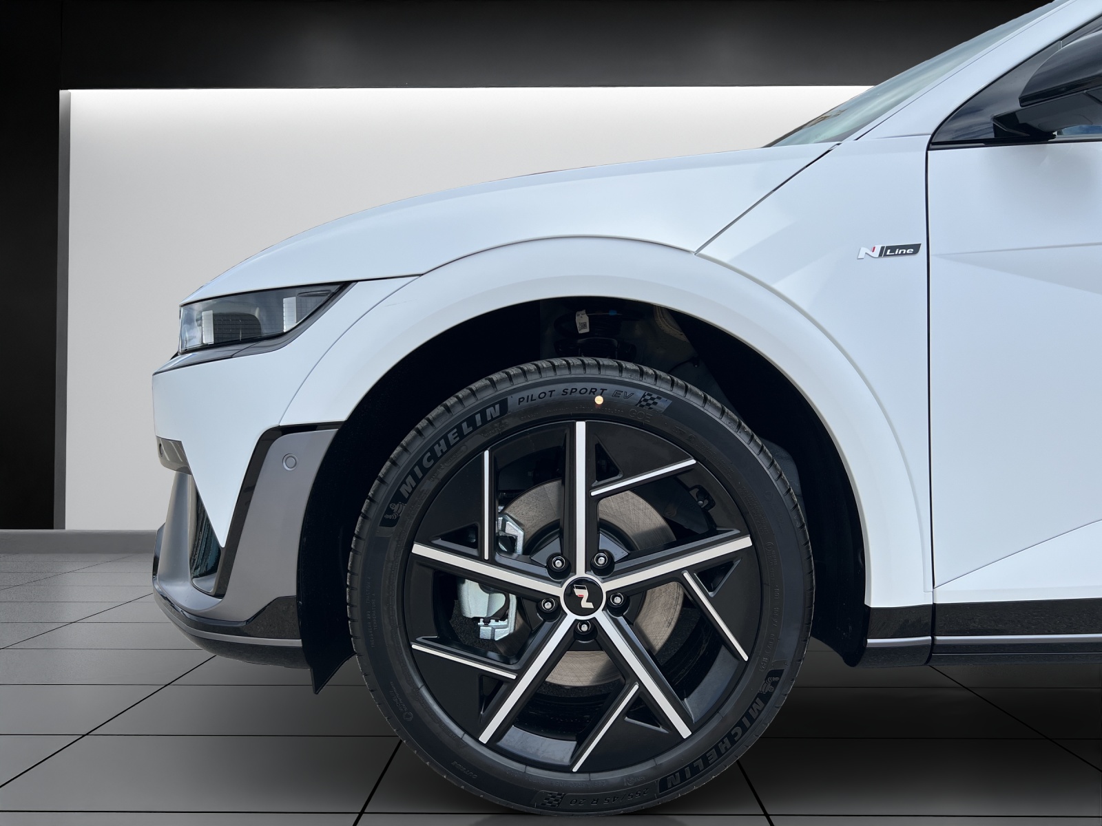 HYUNDAI Ioniq 5 N Line 84kWh 4WD-image-5