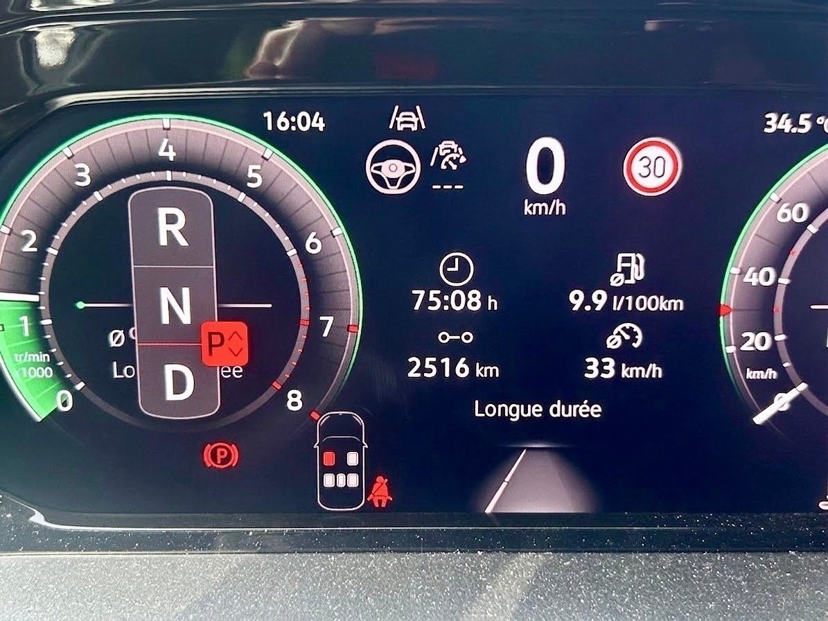 VW 2.0 TSI GTI Edition 50 DSG-image-5