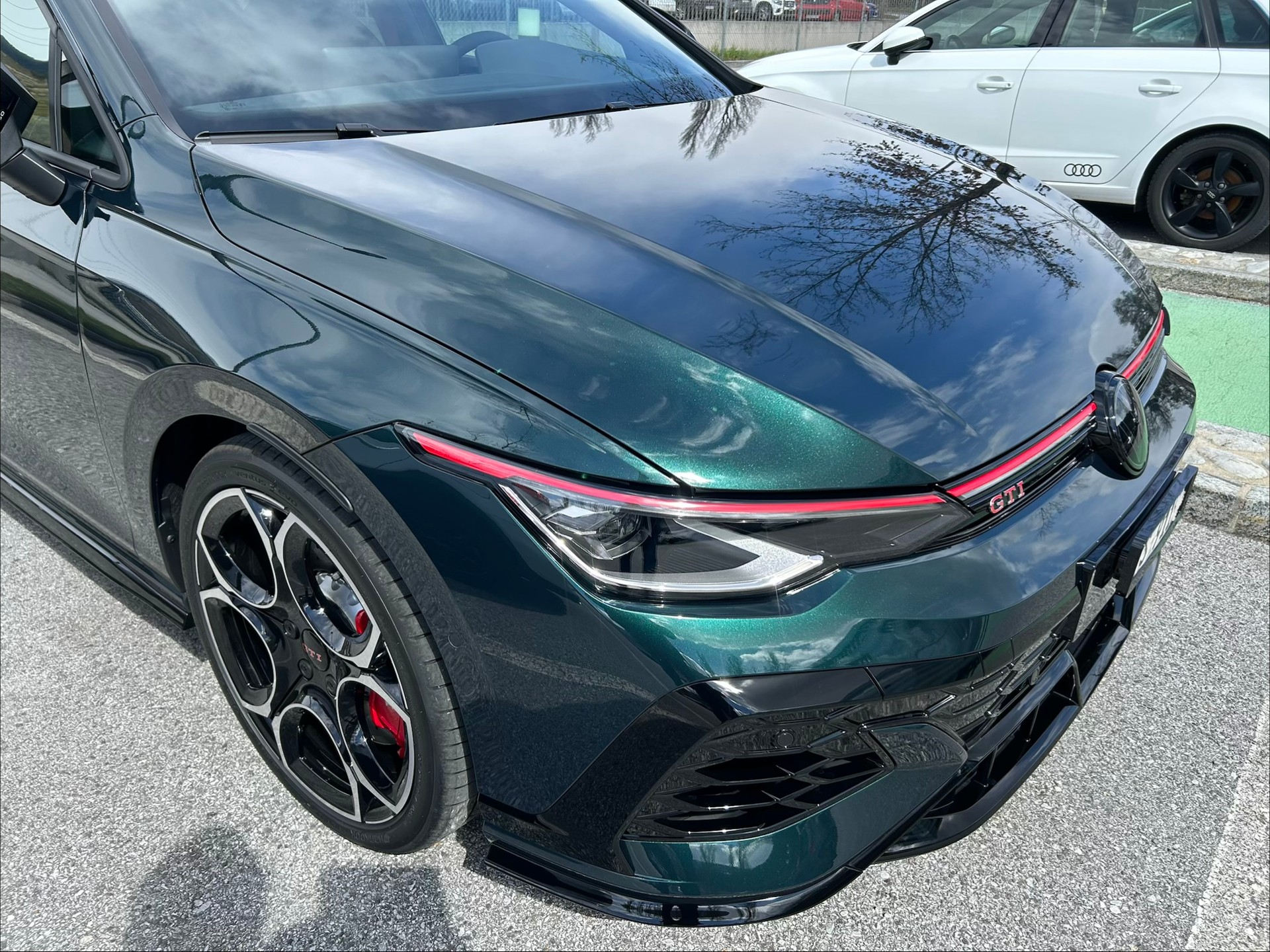 VW 2.0 TSI GTI Edition 50 DSG-image-9