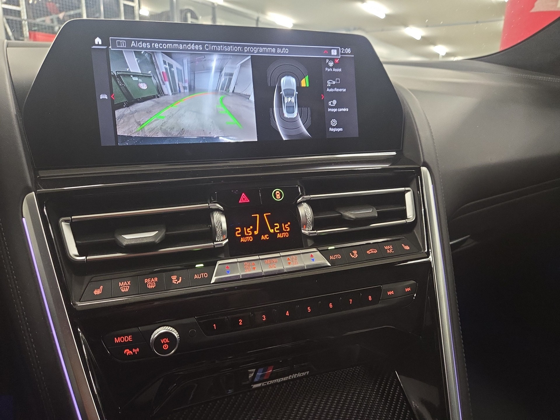 BMW M8 xDrive Steptronic M Competition-image-15