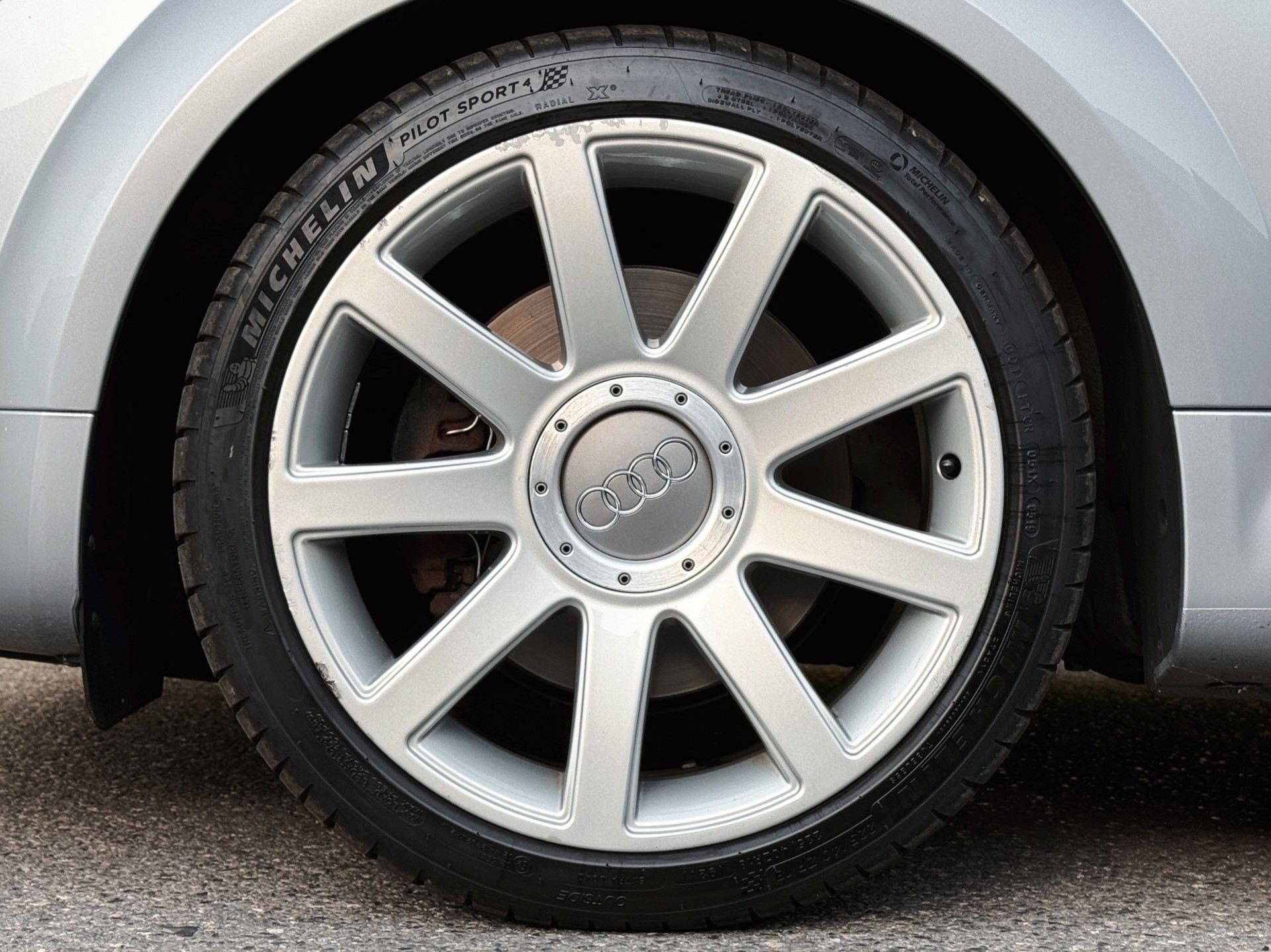 AUDI TT Roadster 1.8 T-image-8